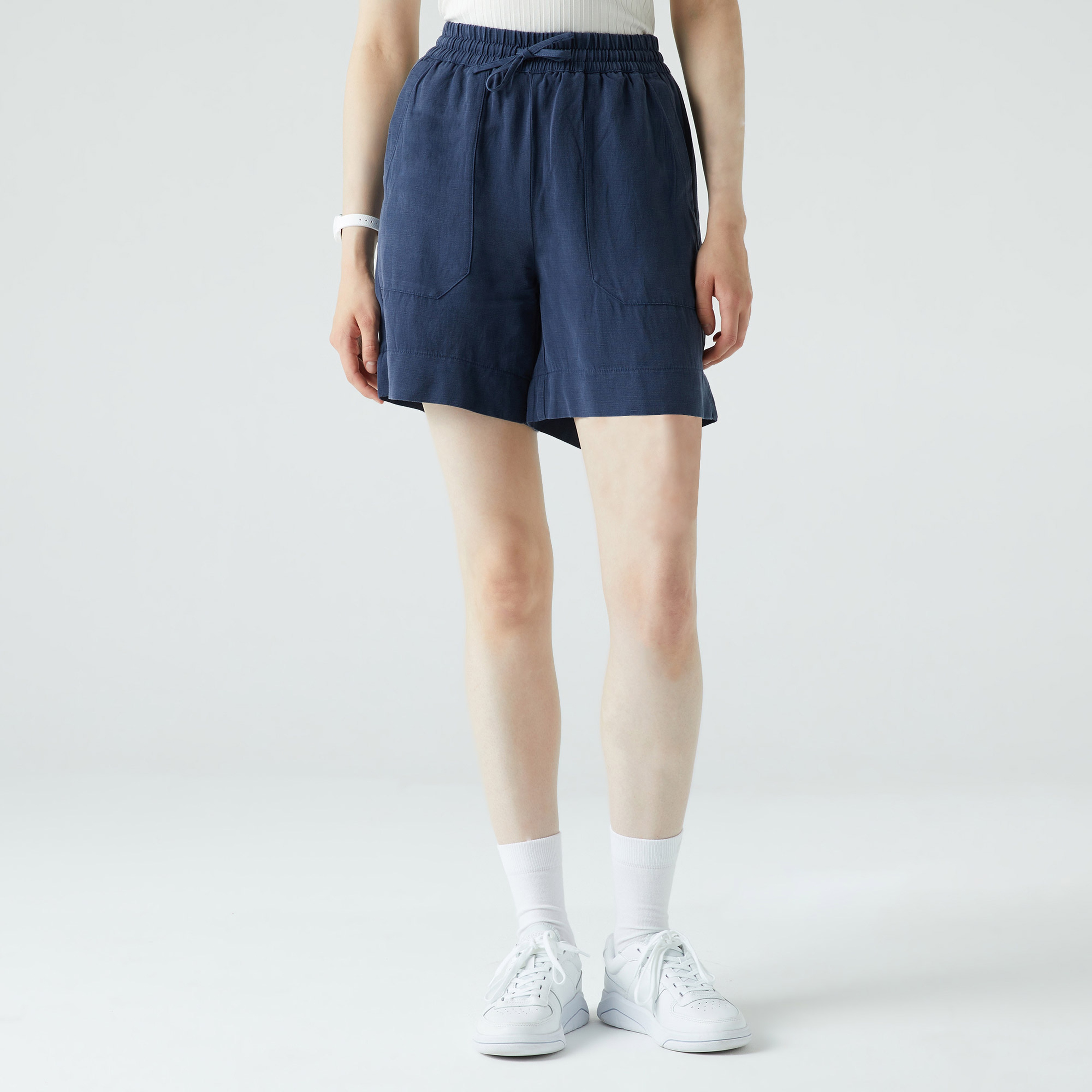Lacoste Kadın Relaxed Fit Lacivert Şort