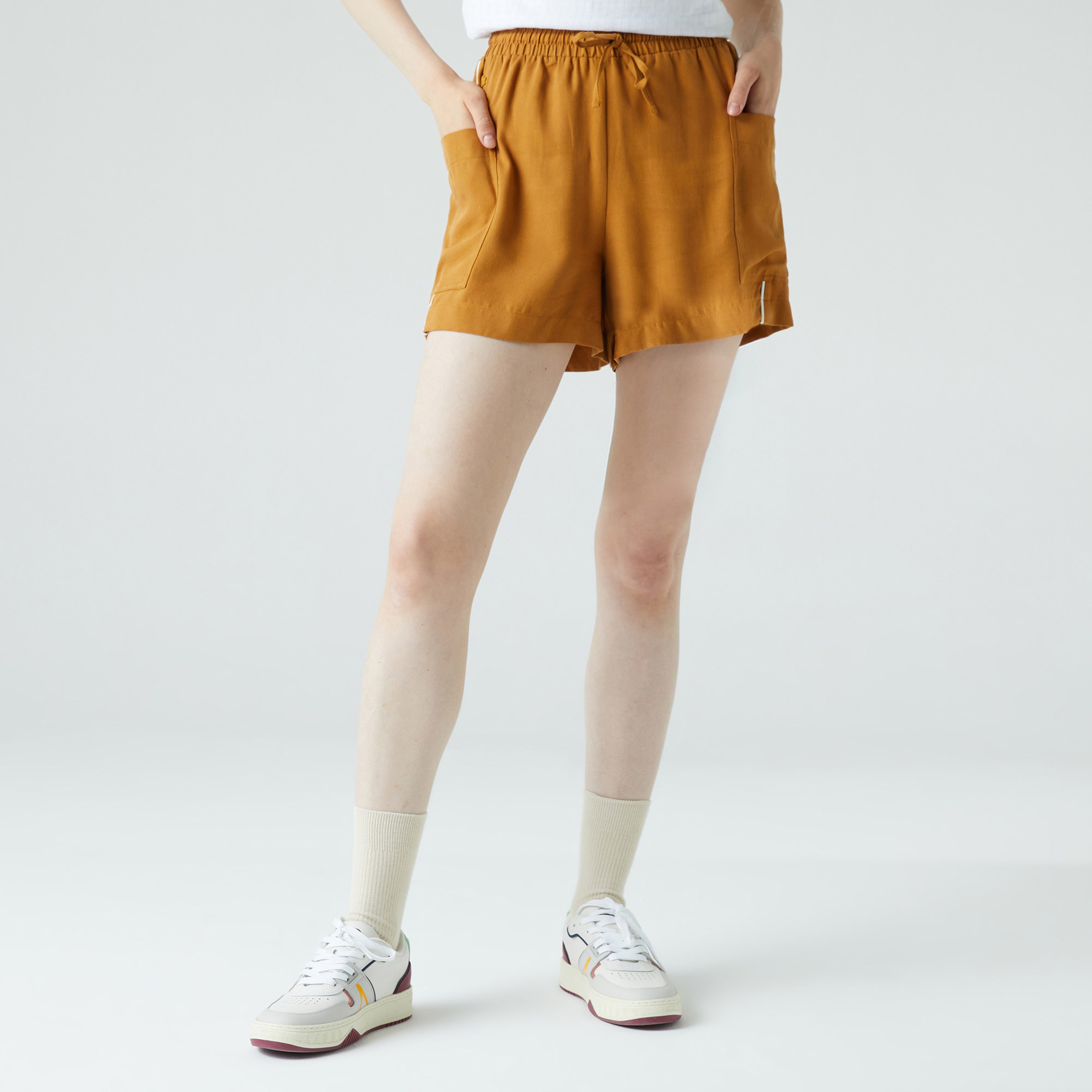 Lacoste Kadın Relaxed Fit Kahverengi Şort