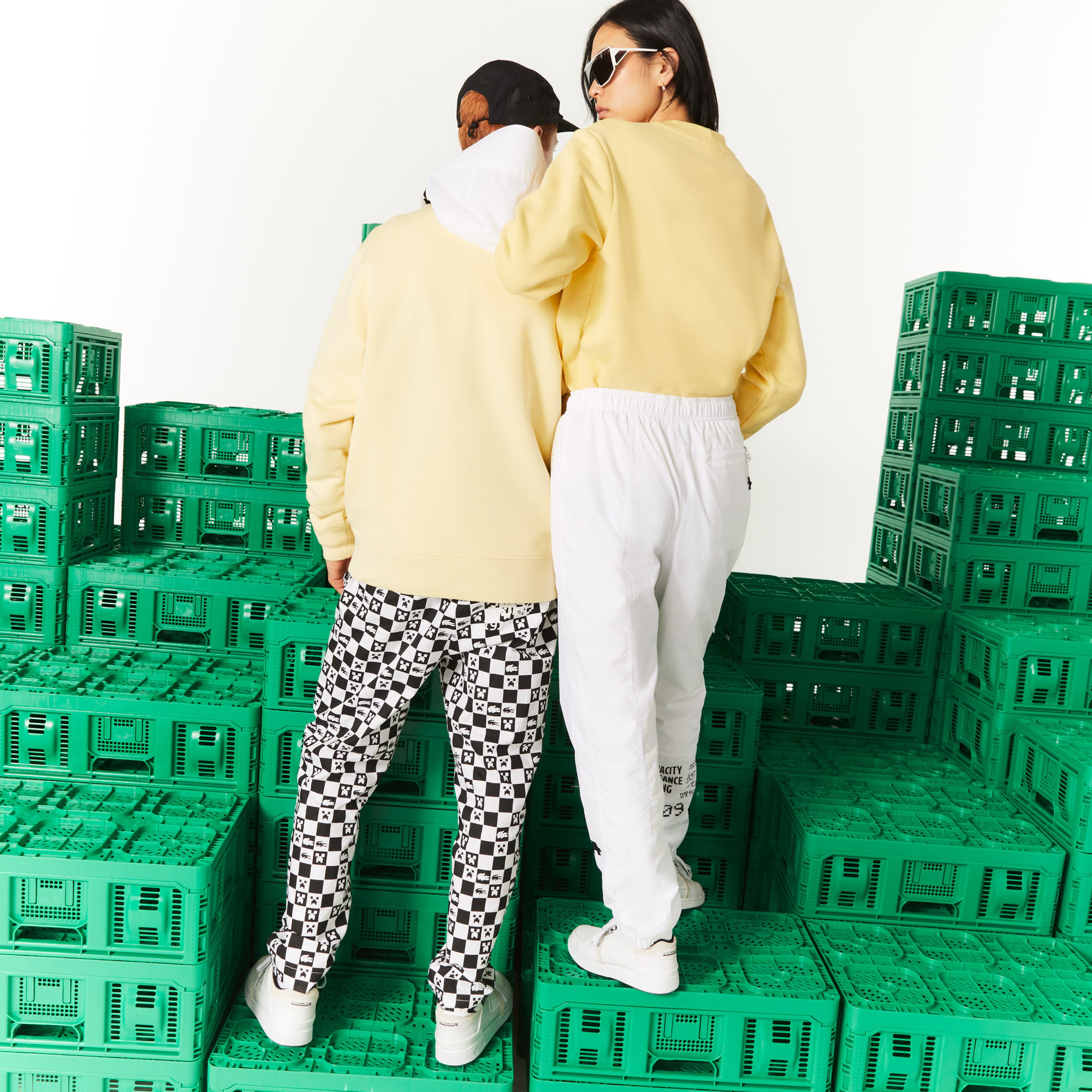 Lacoste X Minecraft Erkek Regular Fit Bisiklet Yaka Baskılı Sarı Sweatshirt