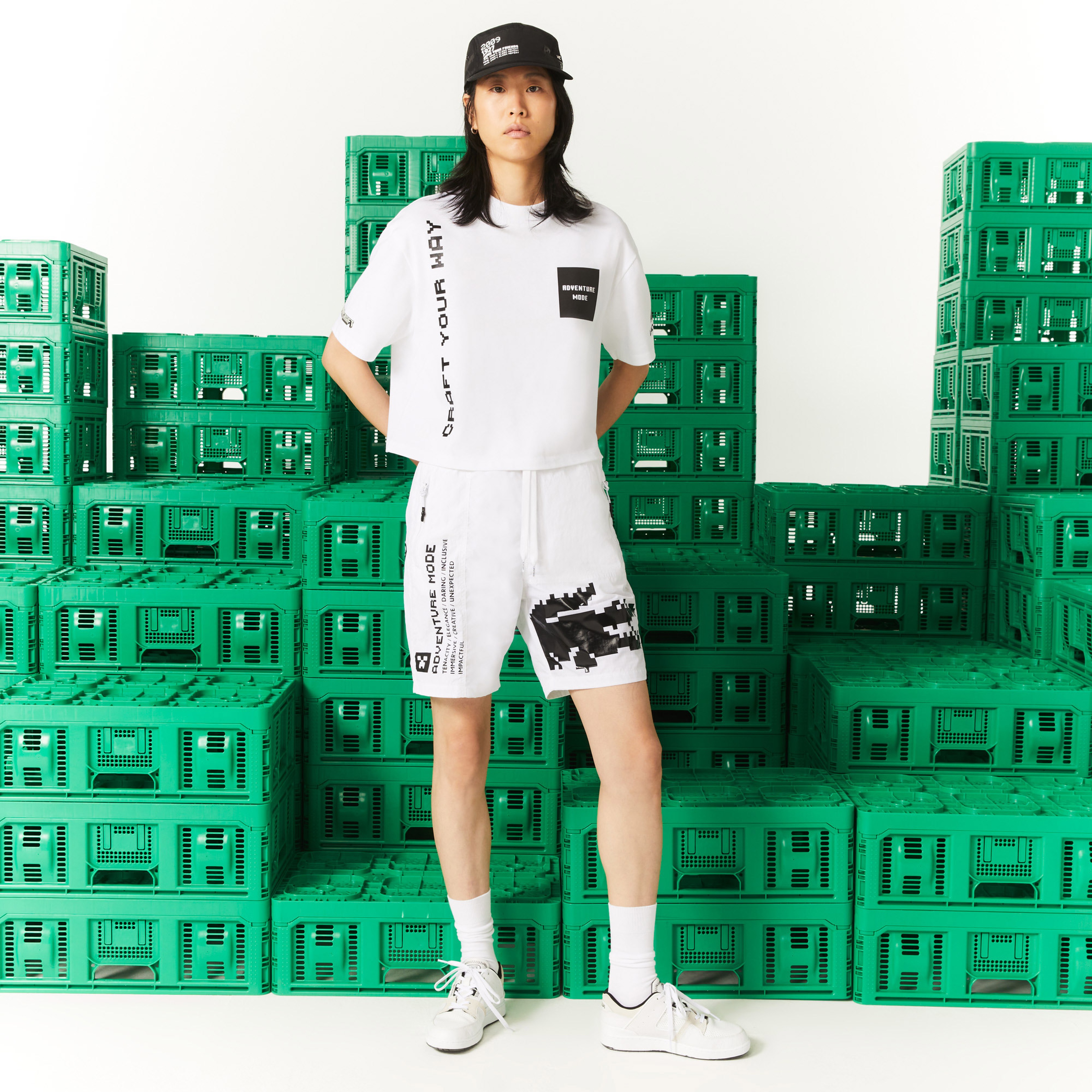 Lacoste X Minecraft Kadın Regular Fit Bisiklet Yaka Baskılı Beyaz T-Shirt