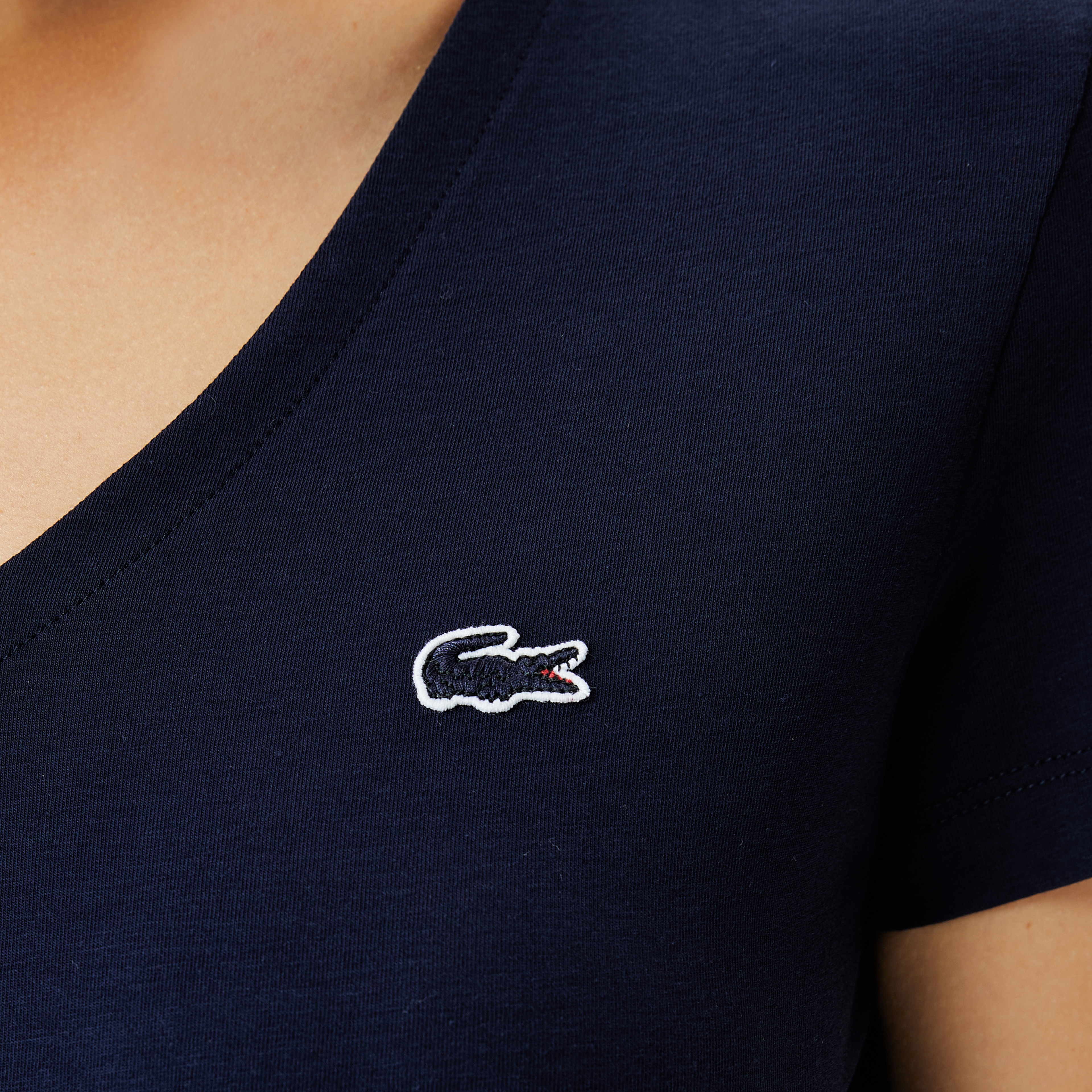 Kadın Slim Fit V Yaka Lacivert T-Shirt