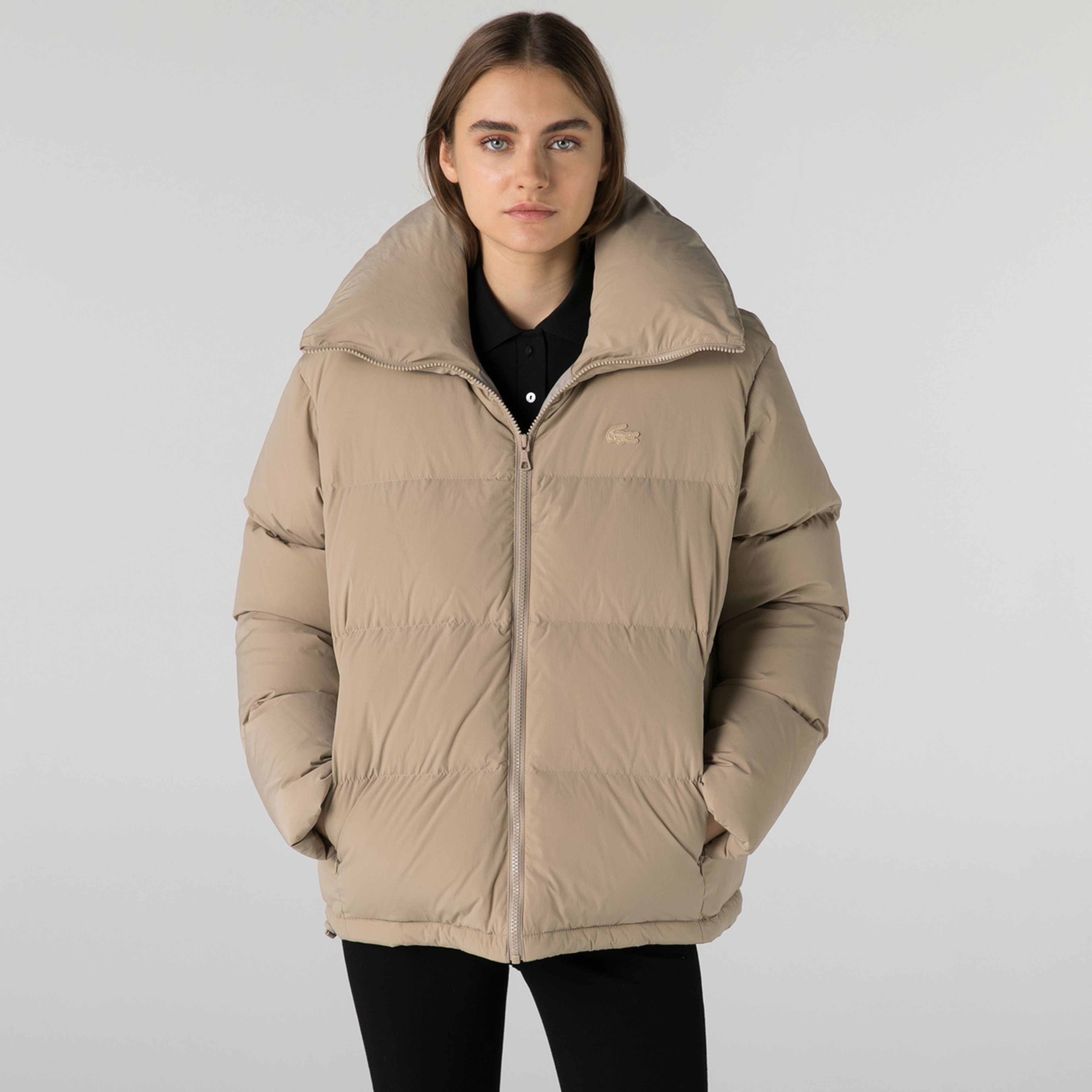 Lacoste Kadın Kapüşonlu Kapitone Beyaz Mont