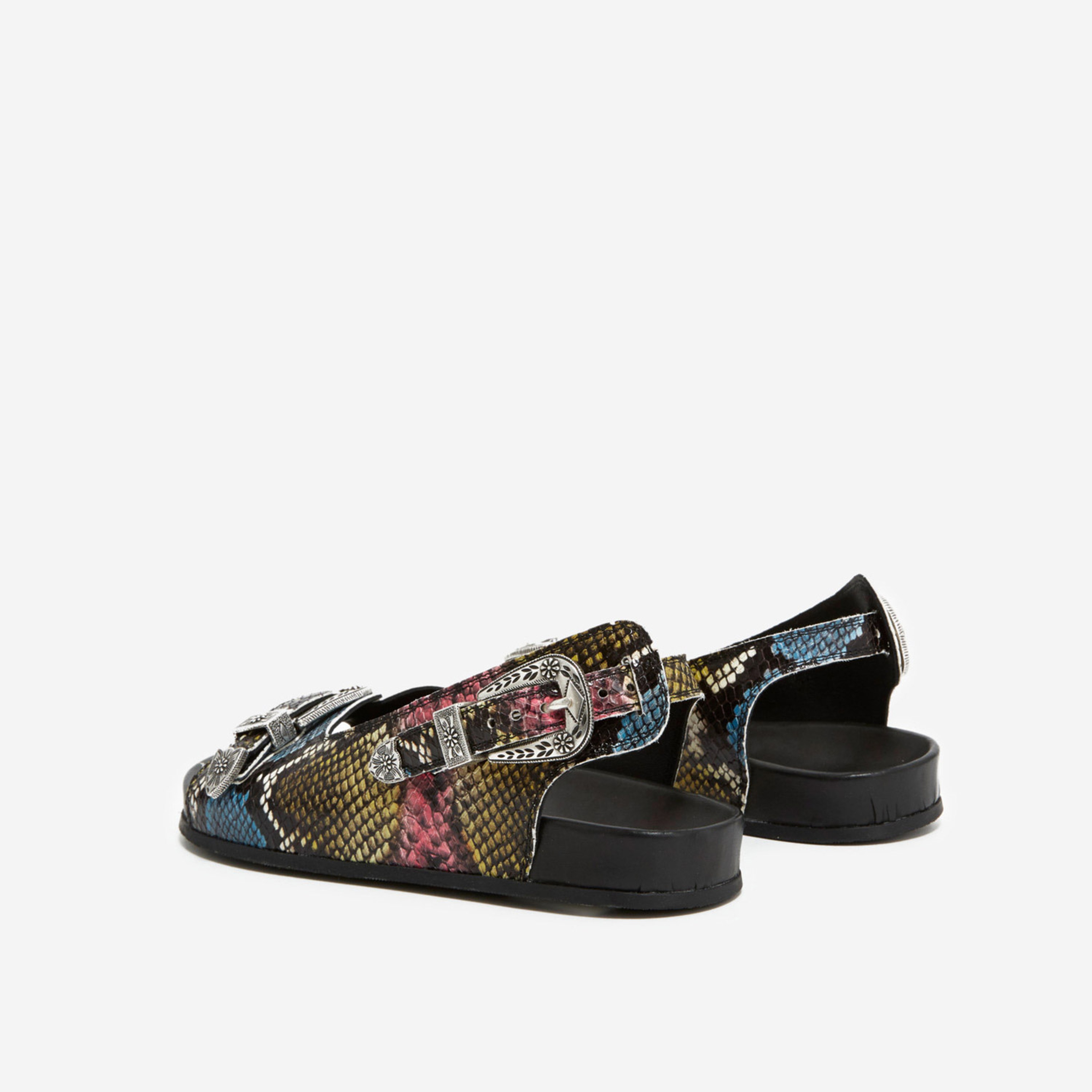 KADIN SİYAH SANDALET