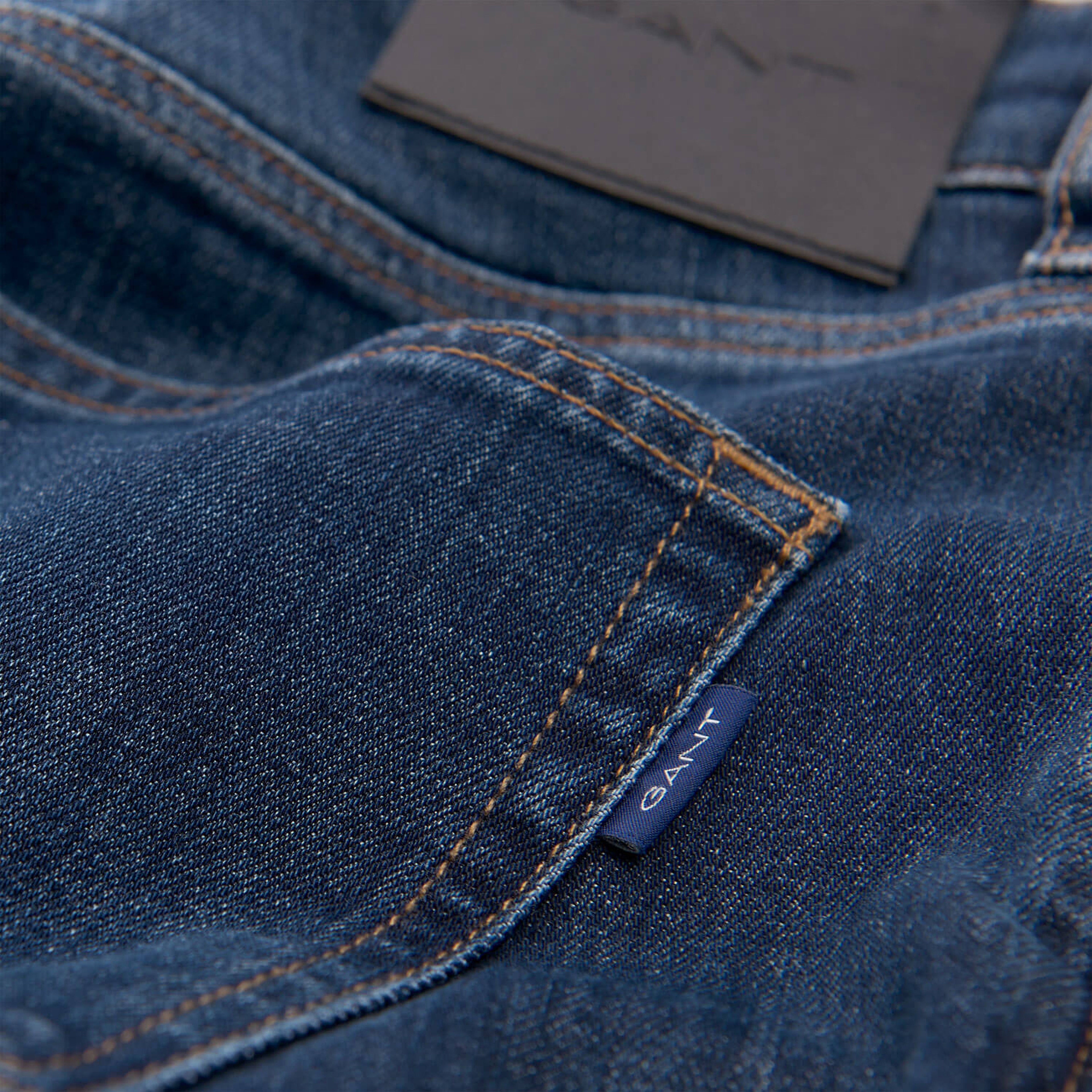 GANT Erkek Koyu Mavi Tapered Fit Jean Pantolon