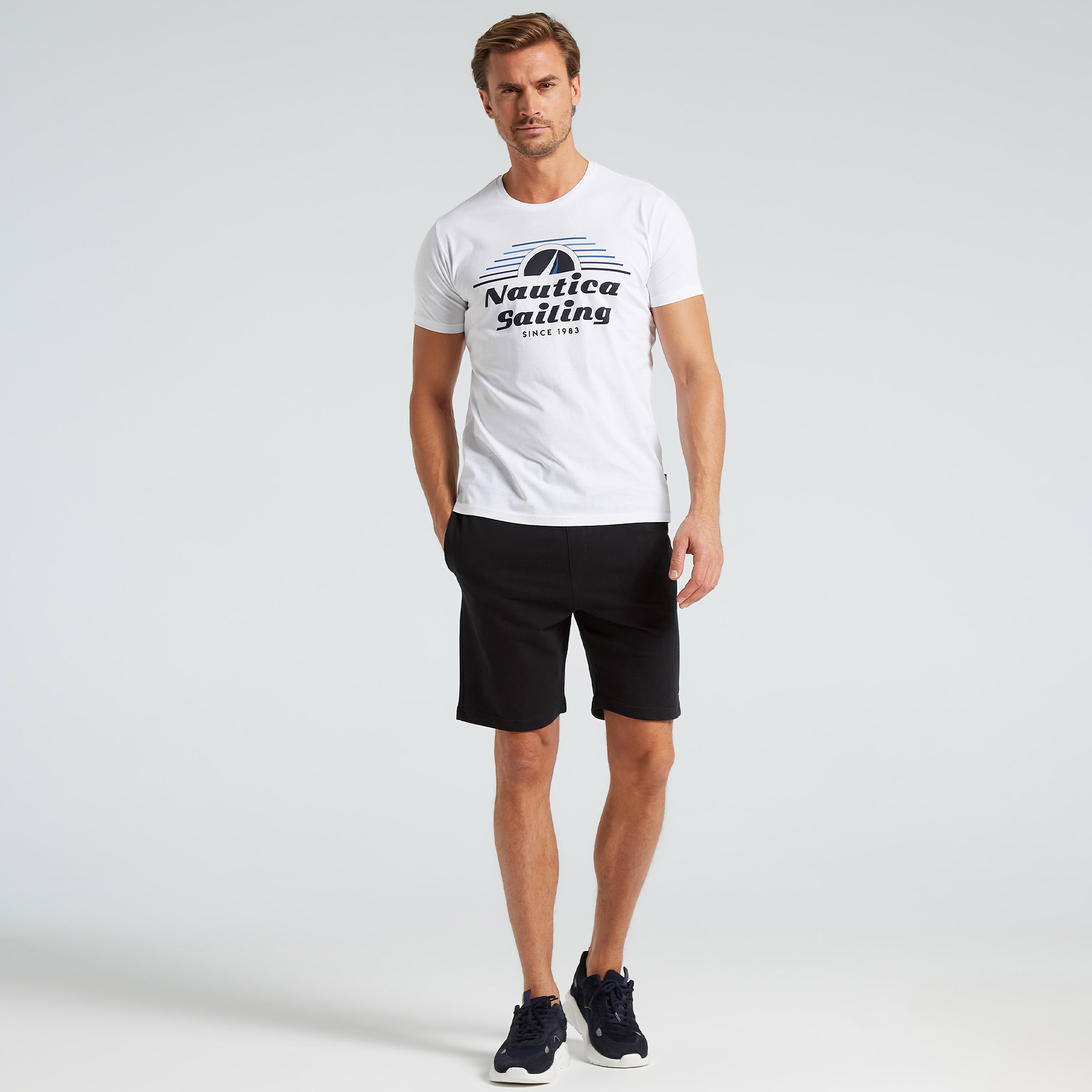 NAUTICA ERKEK SİYAH STANDART FIT ŞORT