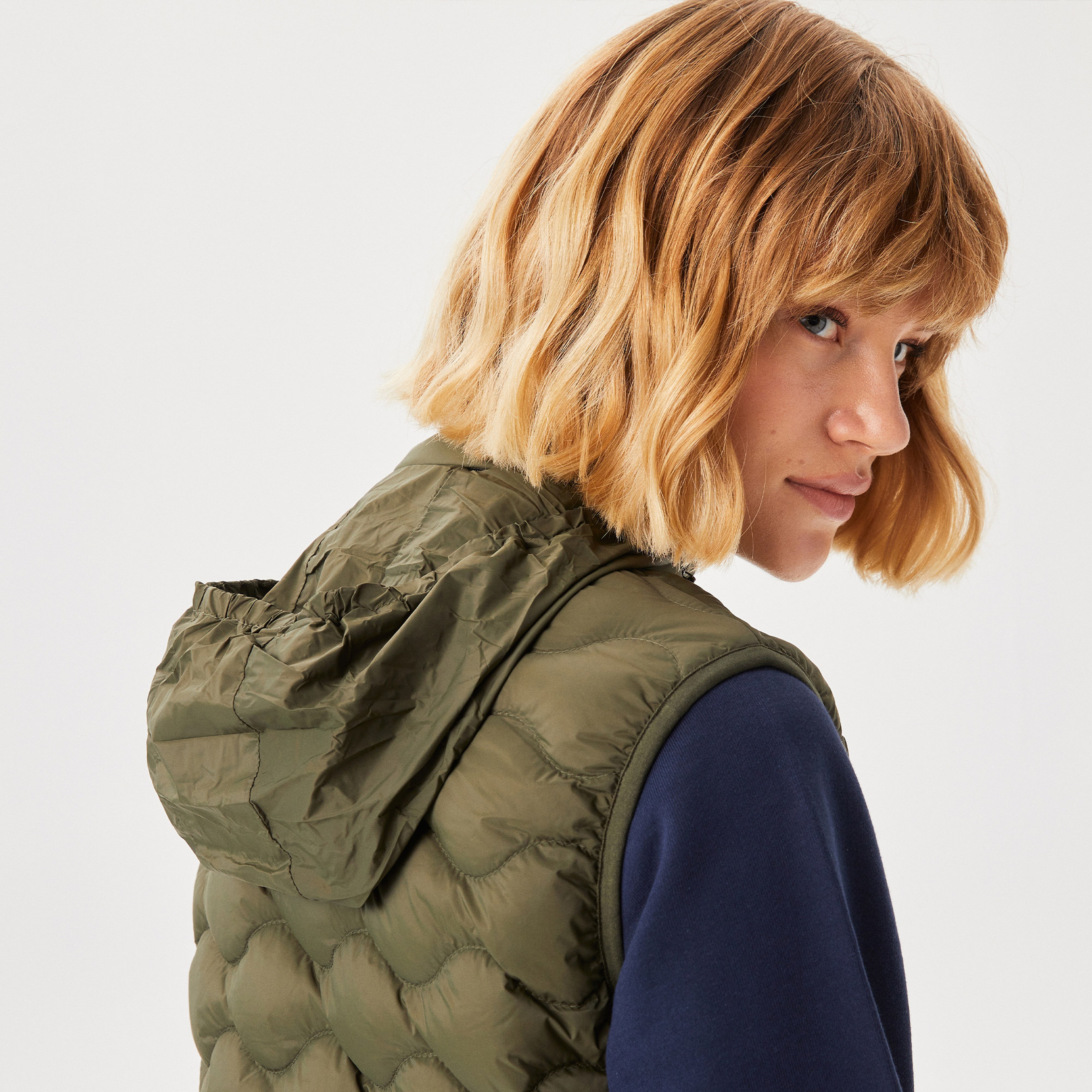 Lacoste Kadın Dik Yaka Kapitone Haki Yelek