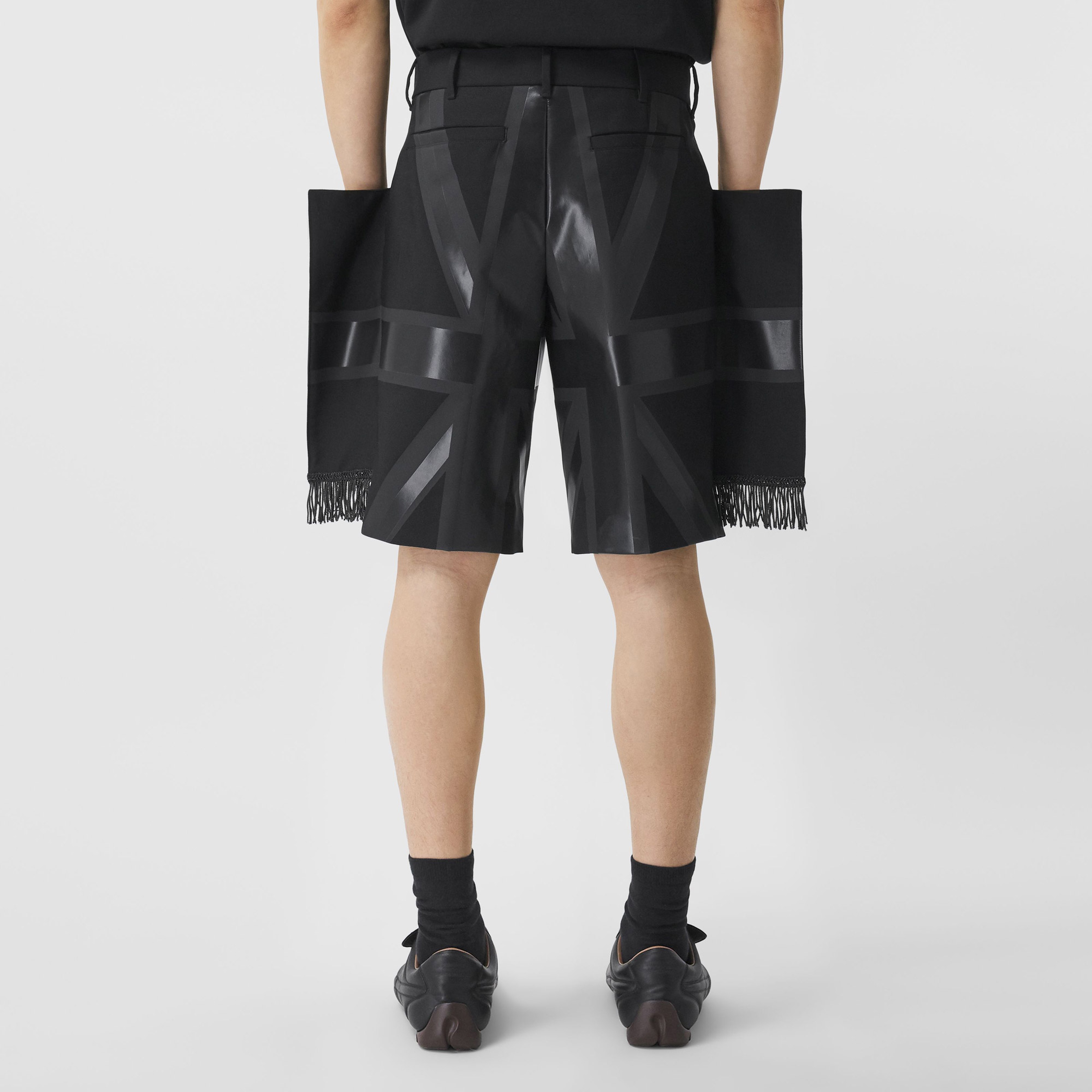 Burberry Erkek Siyah Şort
