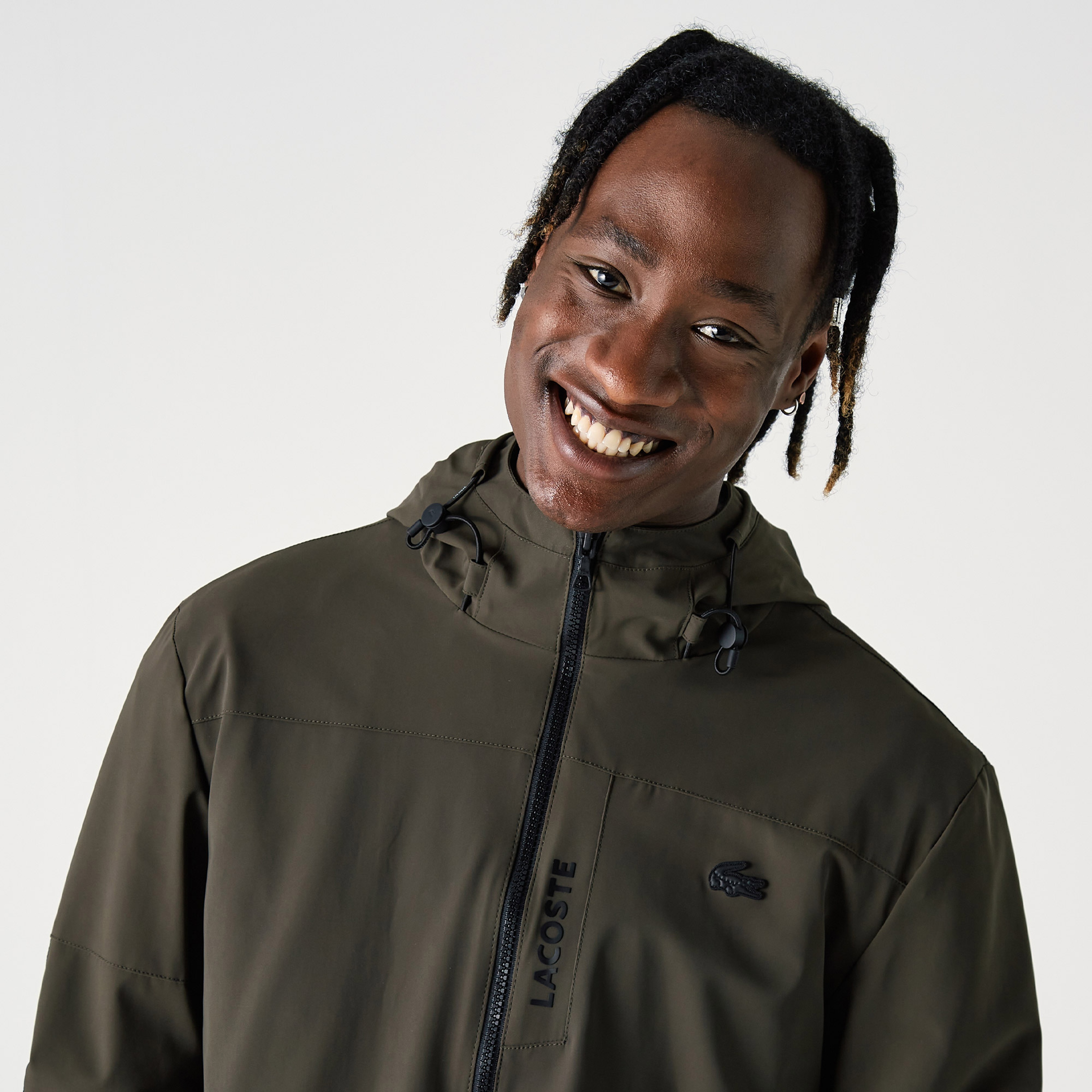 Lacoste Erkek Kapüşonlu Suya Dayanıklı Renk Bloklu Yeşil Yağmurluk