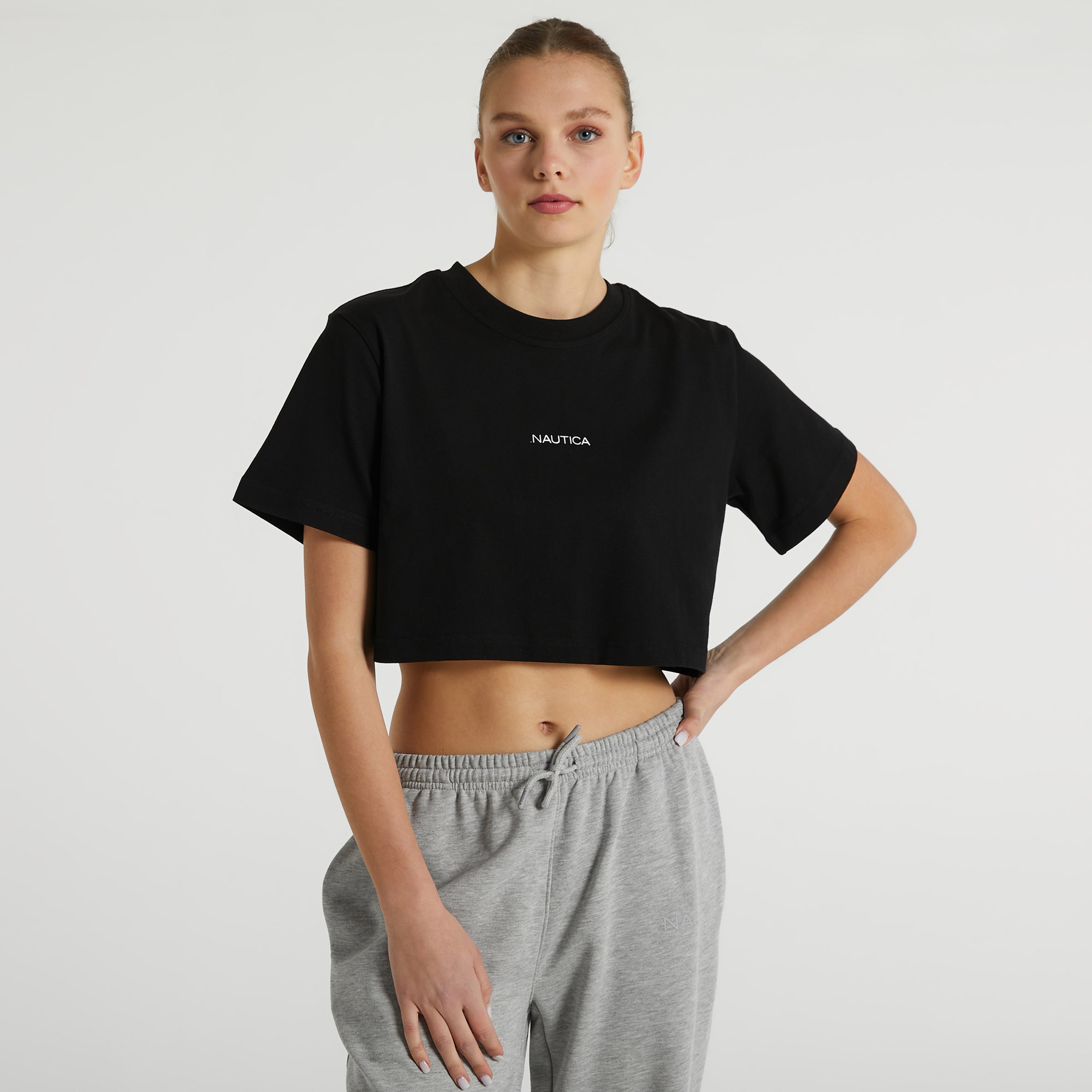 Nautica Kadın Siyah Relaxed Fit T-Shirt