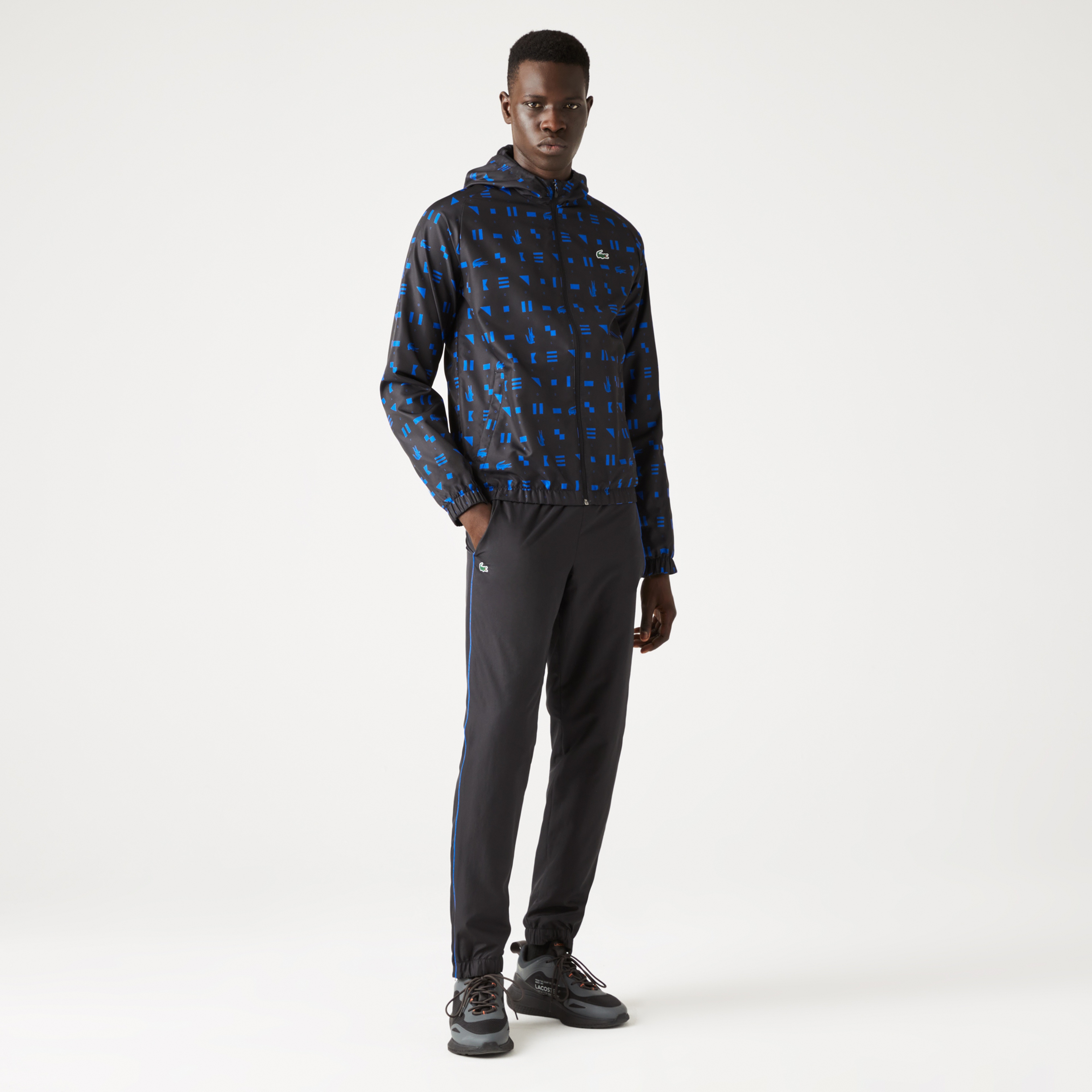 Lacoste SPORT Erkek Regular Fit Uzun Kollu Kapüşonlu Desenli Beyaz Eşofman Takımı