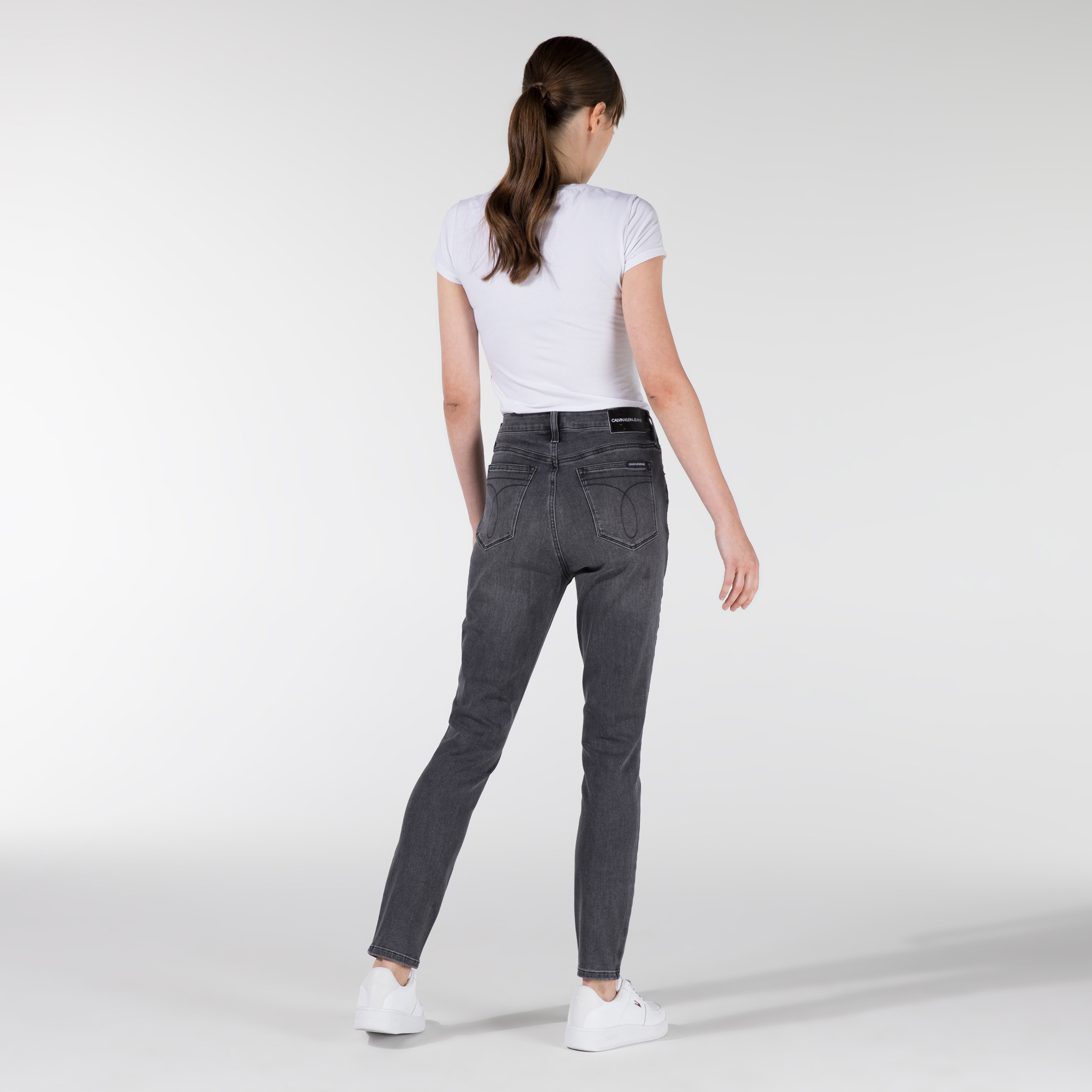 Calvin Klein Kadın Gri Jean