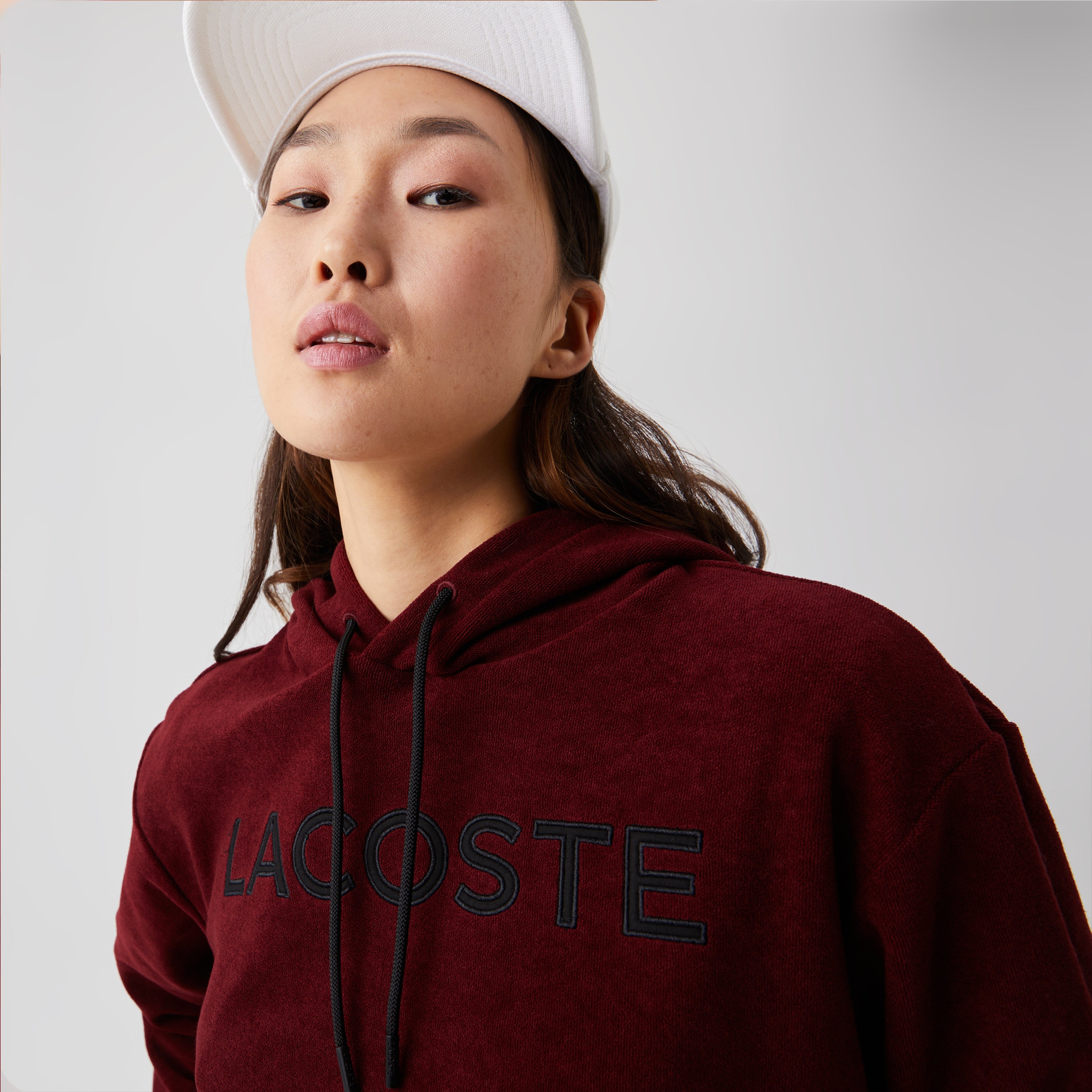 Lacoste Kadın Regular Fit Kapüşonlu Baskılı Bordo Sweatshirt