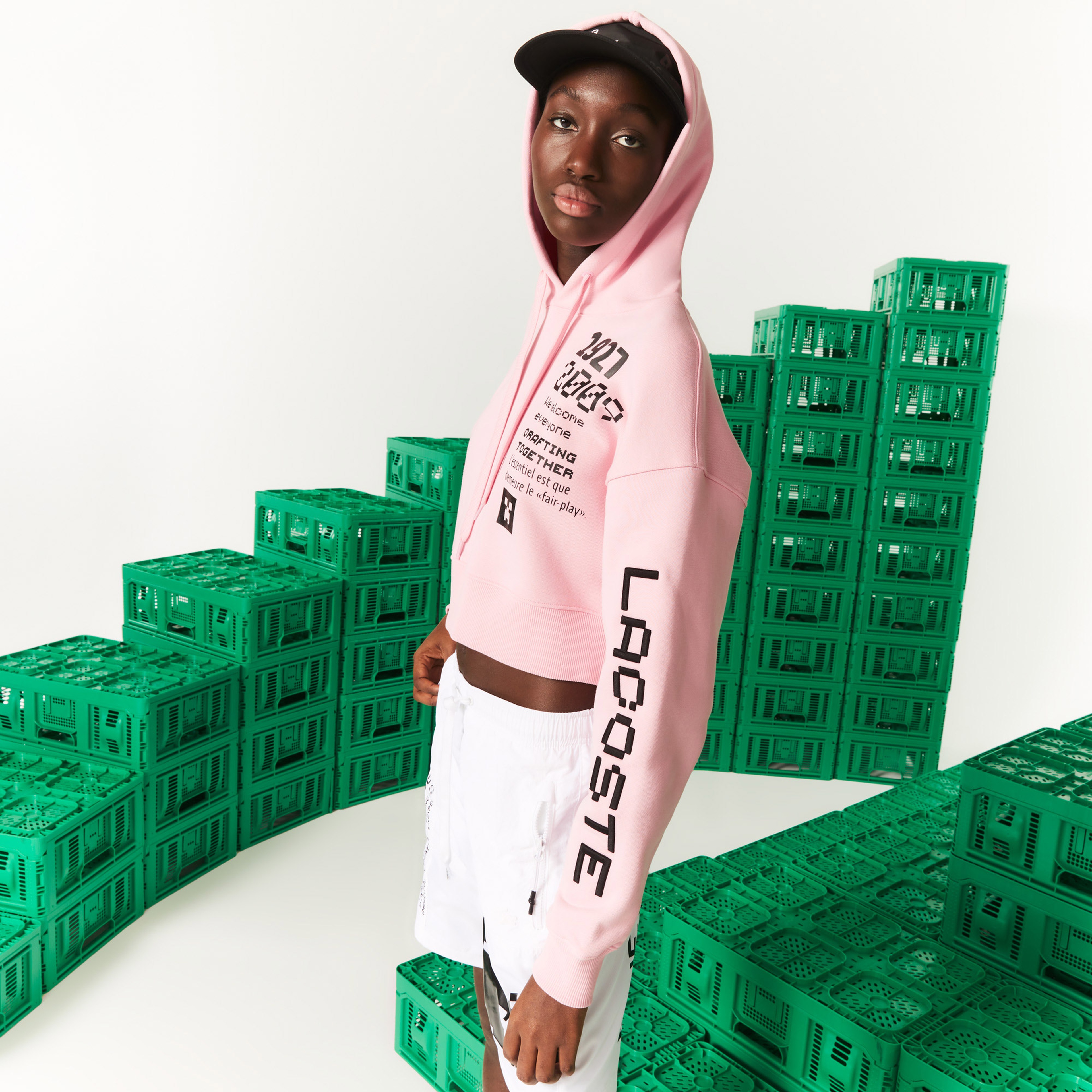 Lacoste X Minecraft Kadın Relaxed Fit Kapüşonlu Baskılı Pembe Sweatshirt