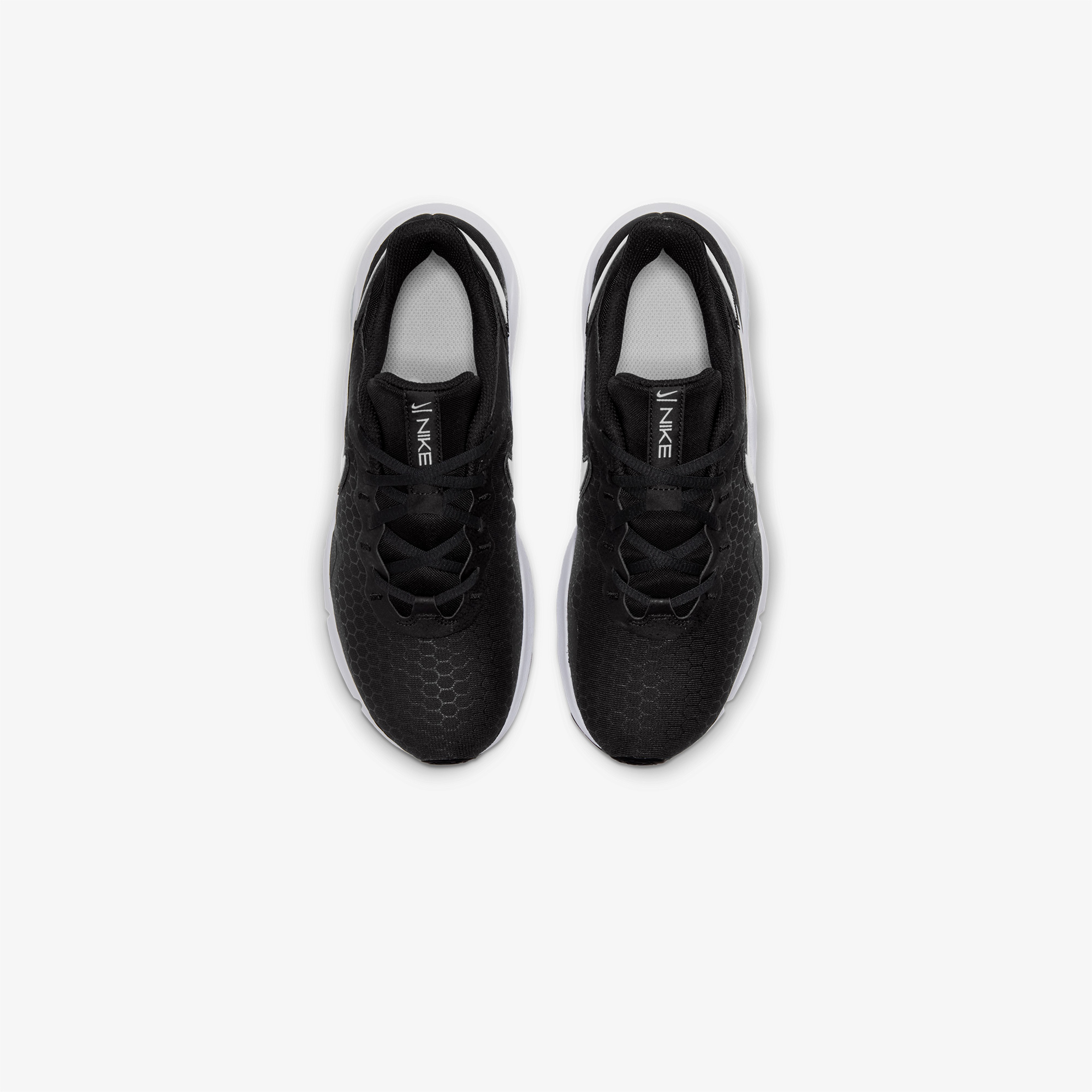 Nike Legend Essential 2 Kadın Siyah Spor Ayakkabı