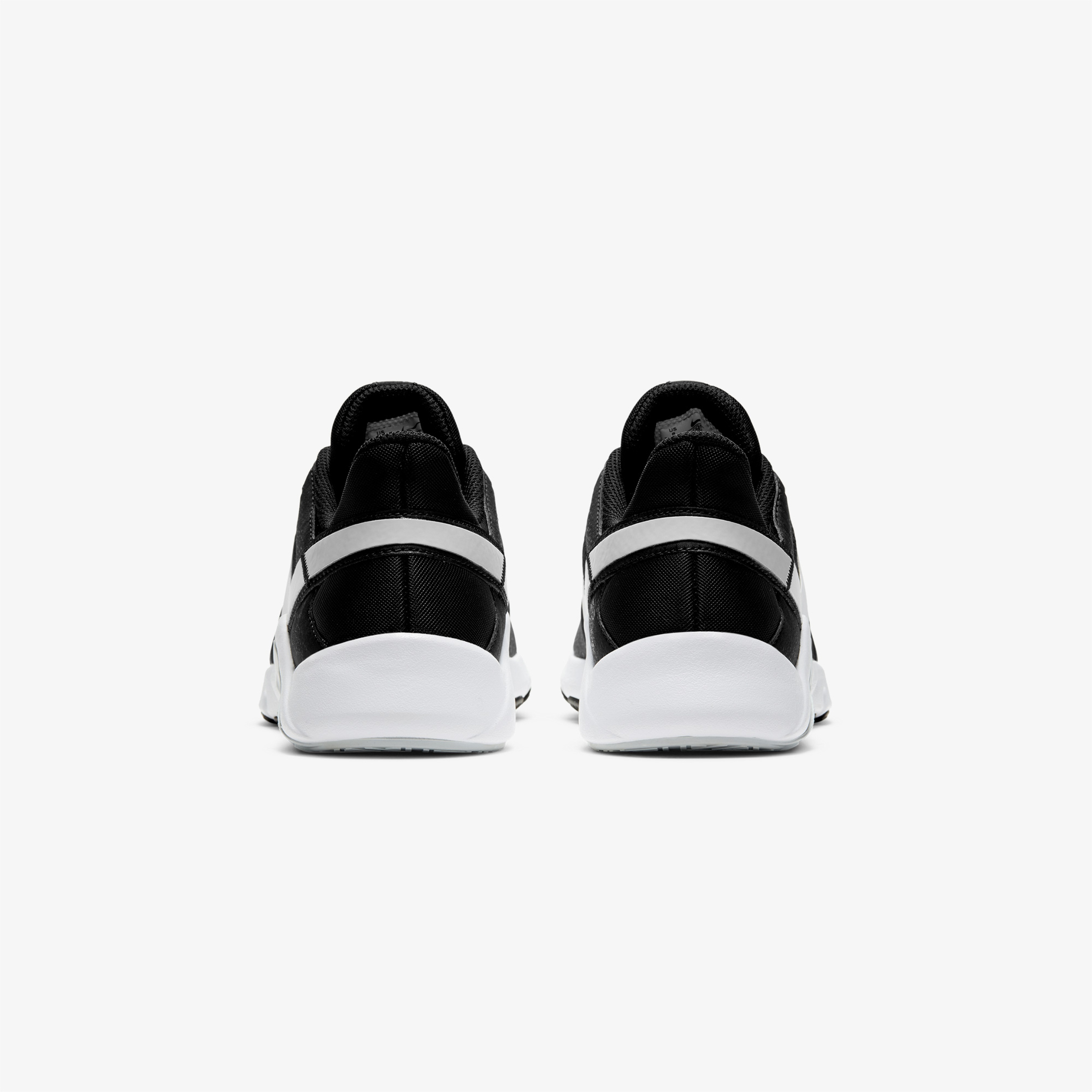 Nike Legend Essential 2 Kadın Siyah Spor Ayakkabı