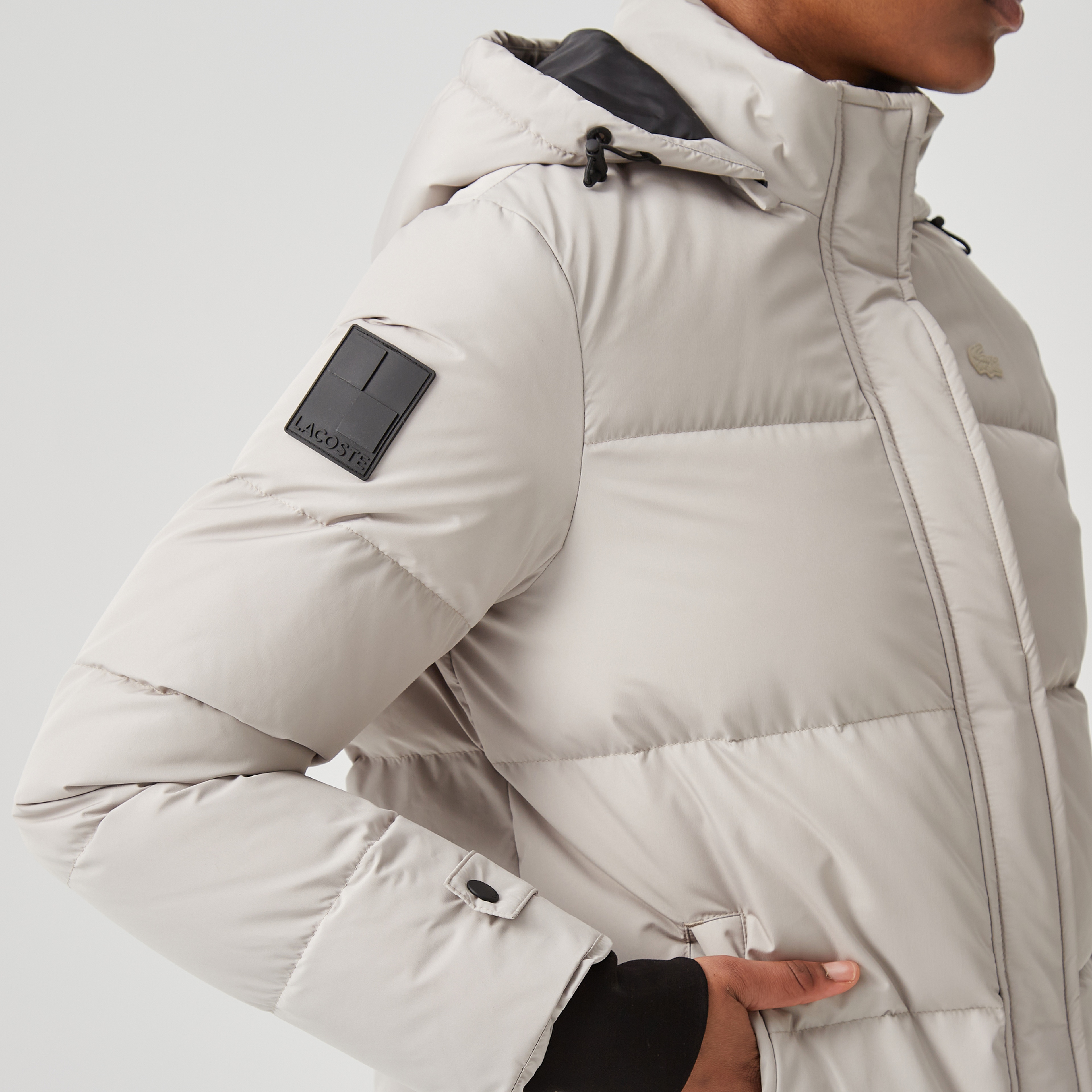 Lacoste Kadın Kapüşonlu Kapitone Açık Gri Mont