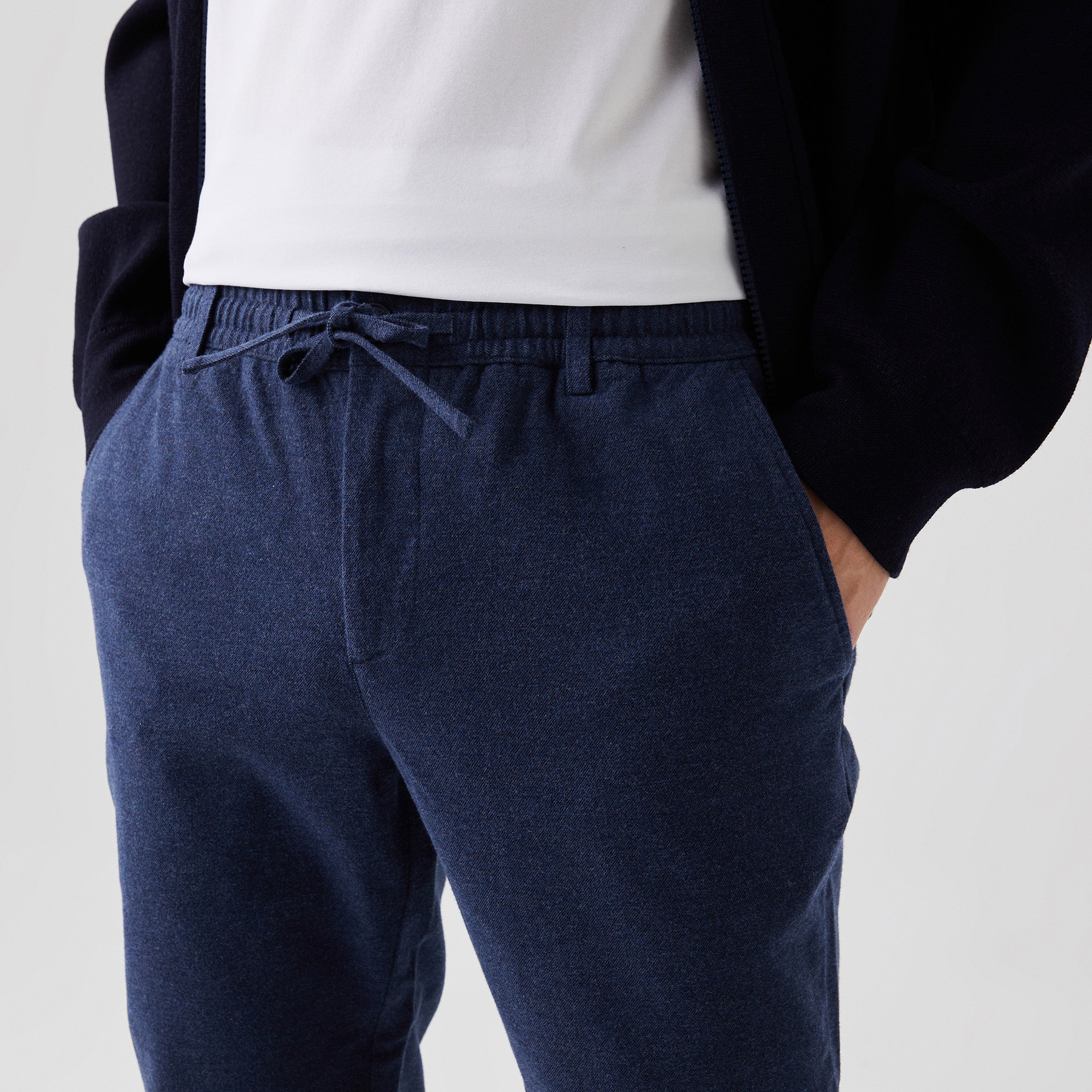 Lacoste Erkek Tapered Fit Lacivert Pantolon
