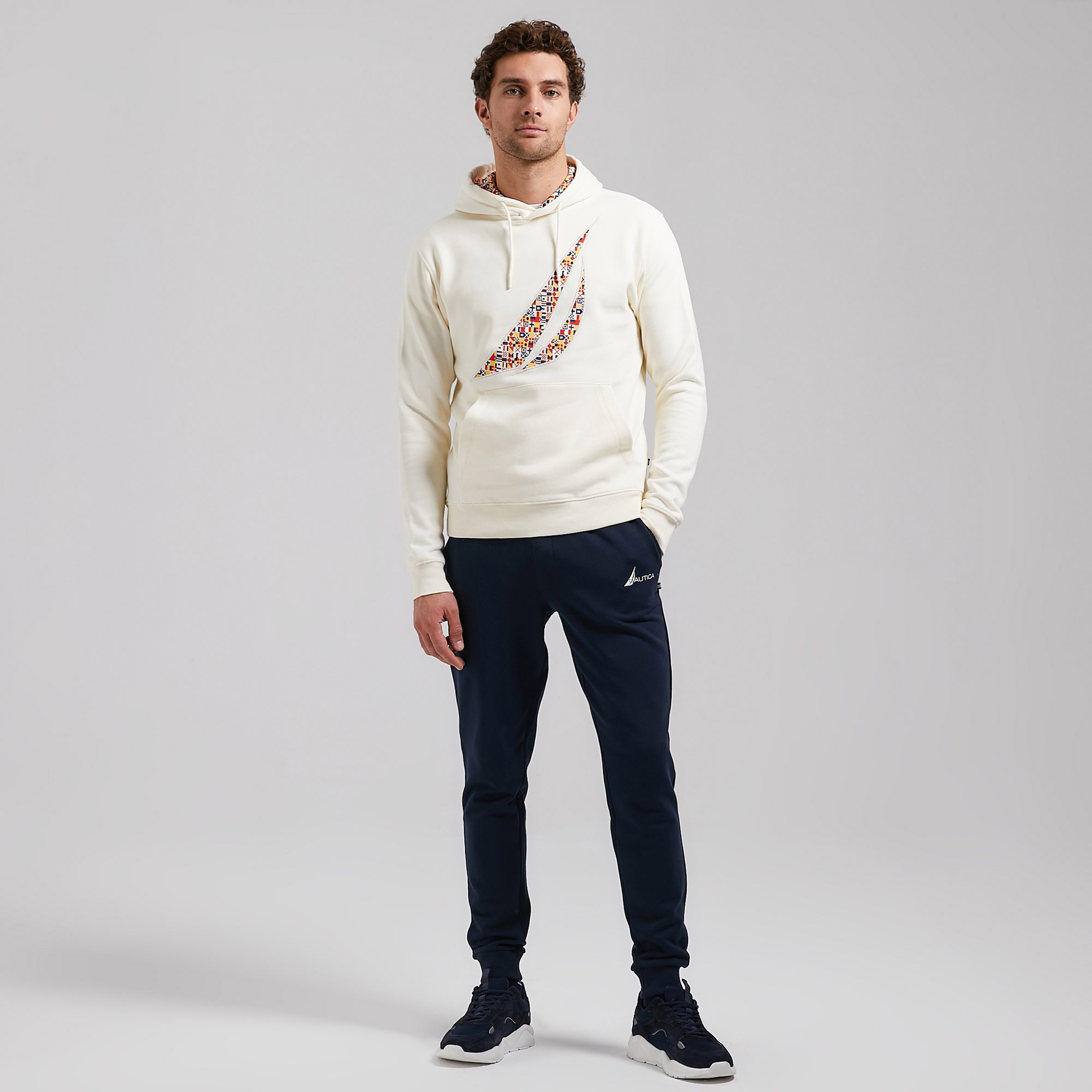 NAUTICA ERKEK BEYAZ STANDART FIT SWEATSHIRT