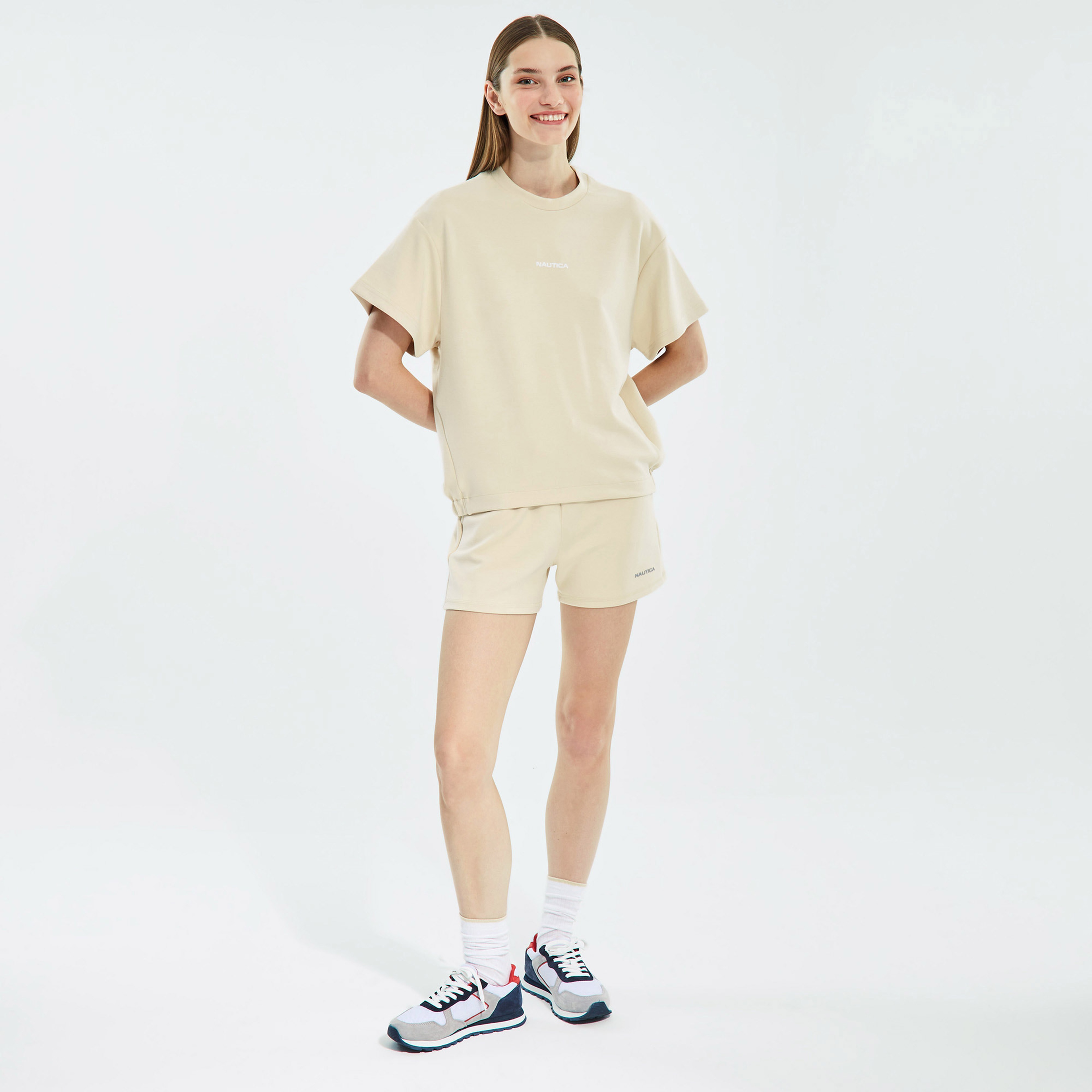 NAUTICA KADIN BEJ OVERSIZE KISA KOLLU SWEATSHIRT