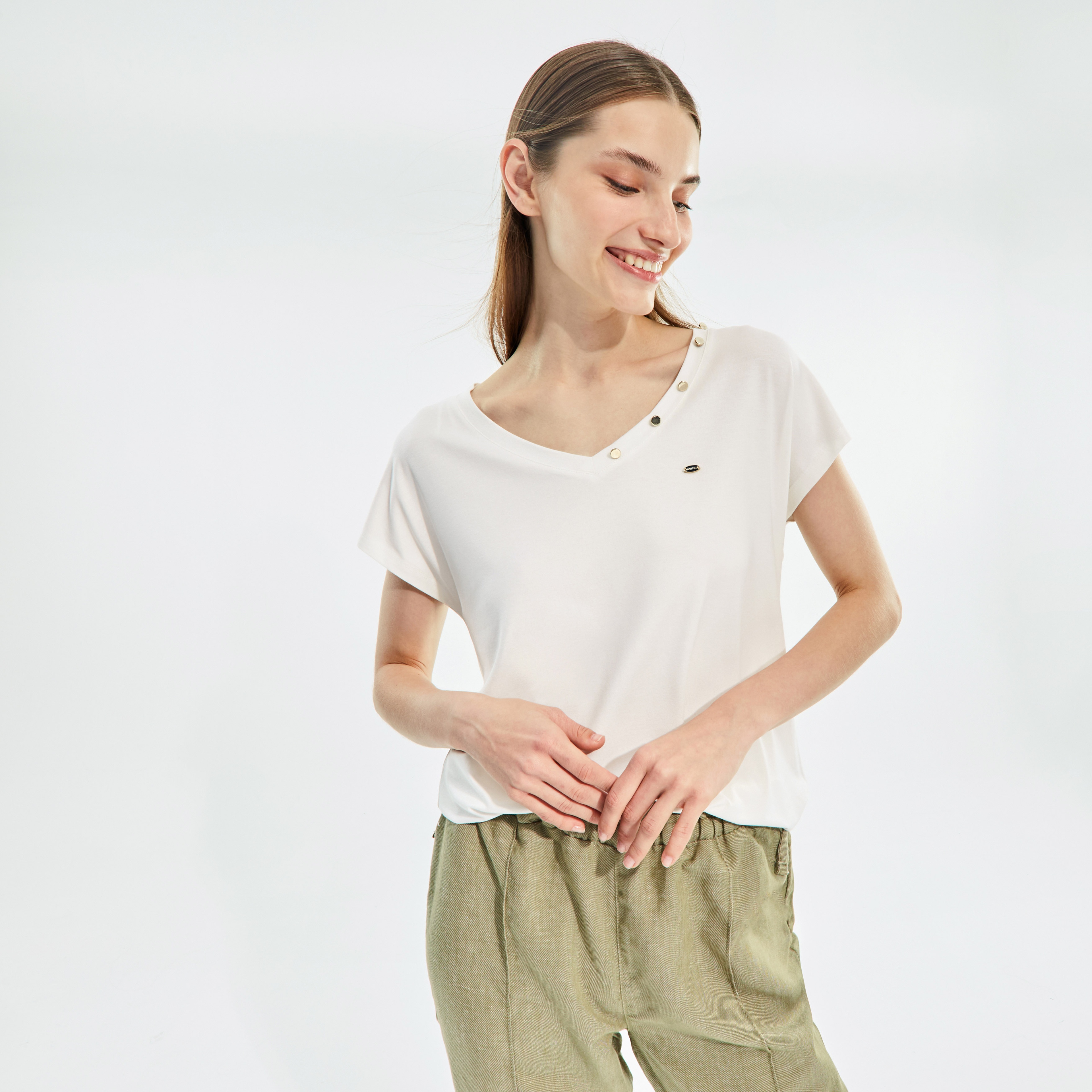 Nautica Kadın Beyaz Standart Fit T-Shirt
