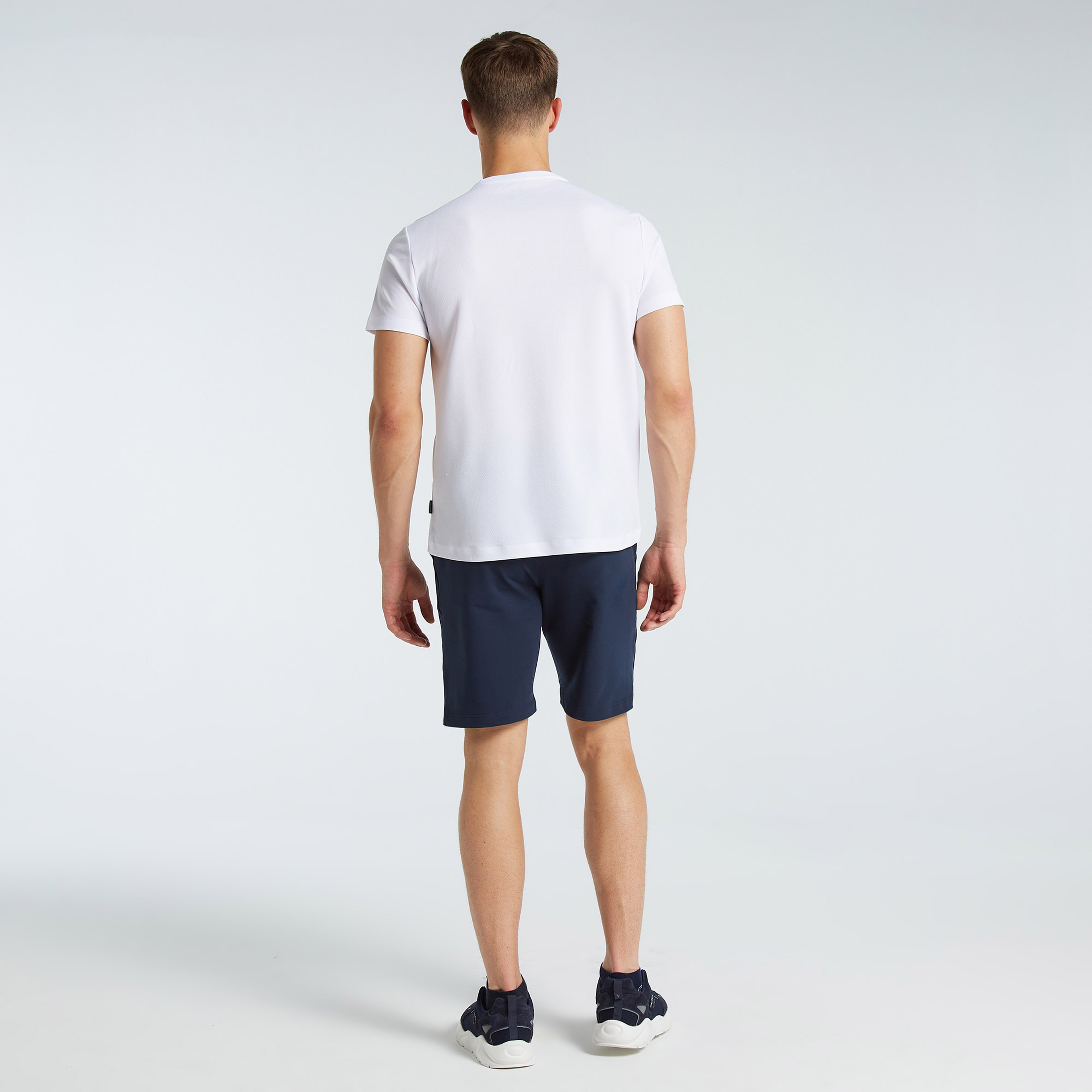 NAUTICA ERKEK BEYAZ STANDART FIT KISA KOLLU T-SHIRT