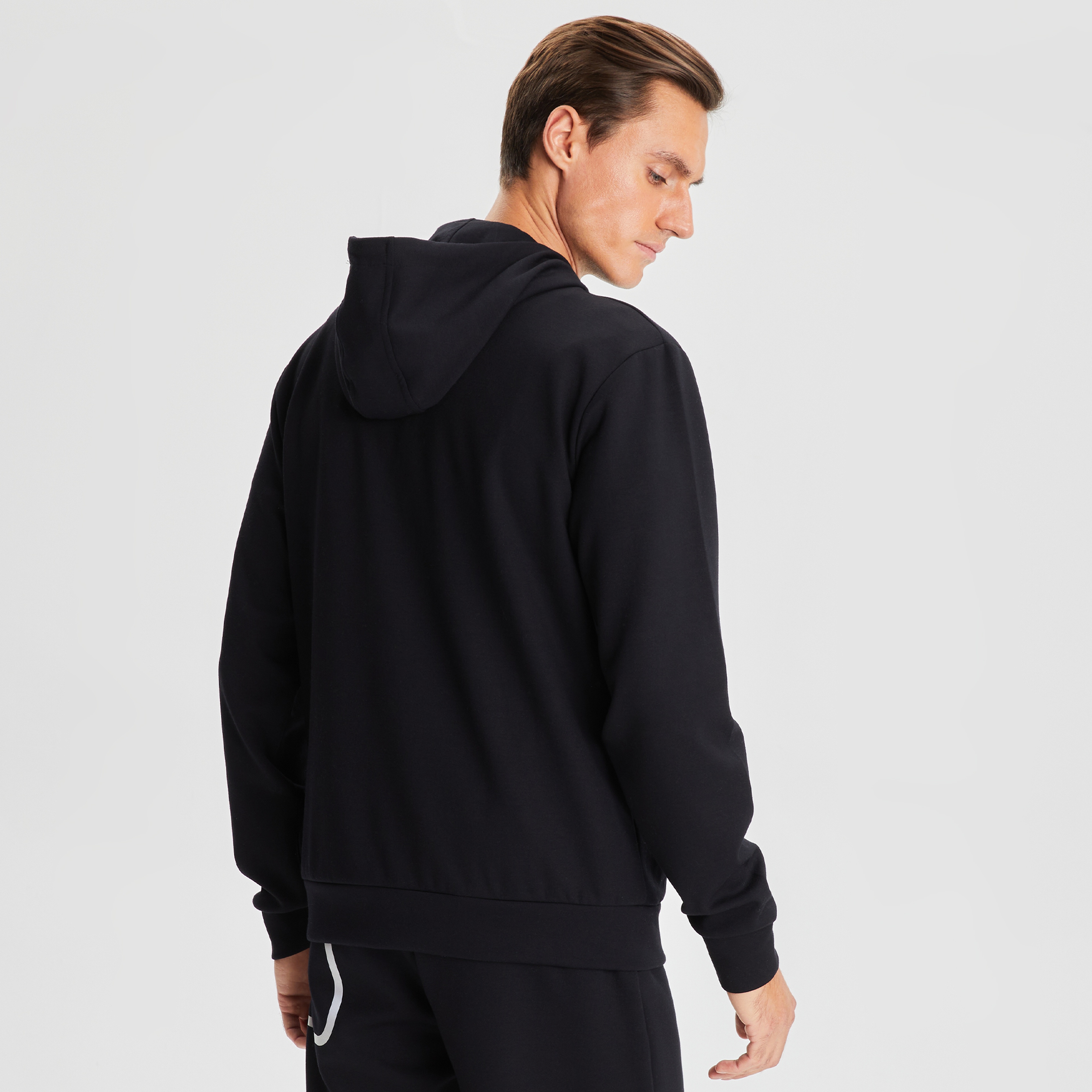 NAUTICA ERKEK SİYAH STANDART FIT SWEATSHIRT