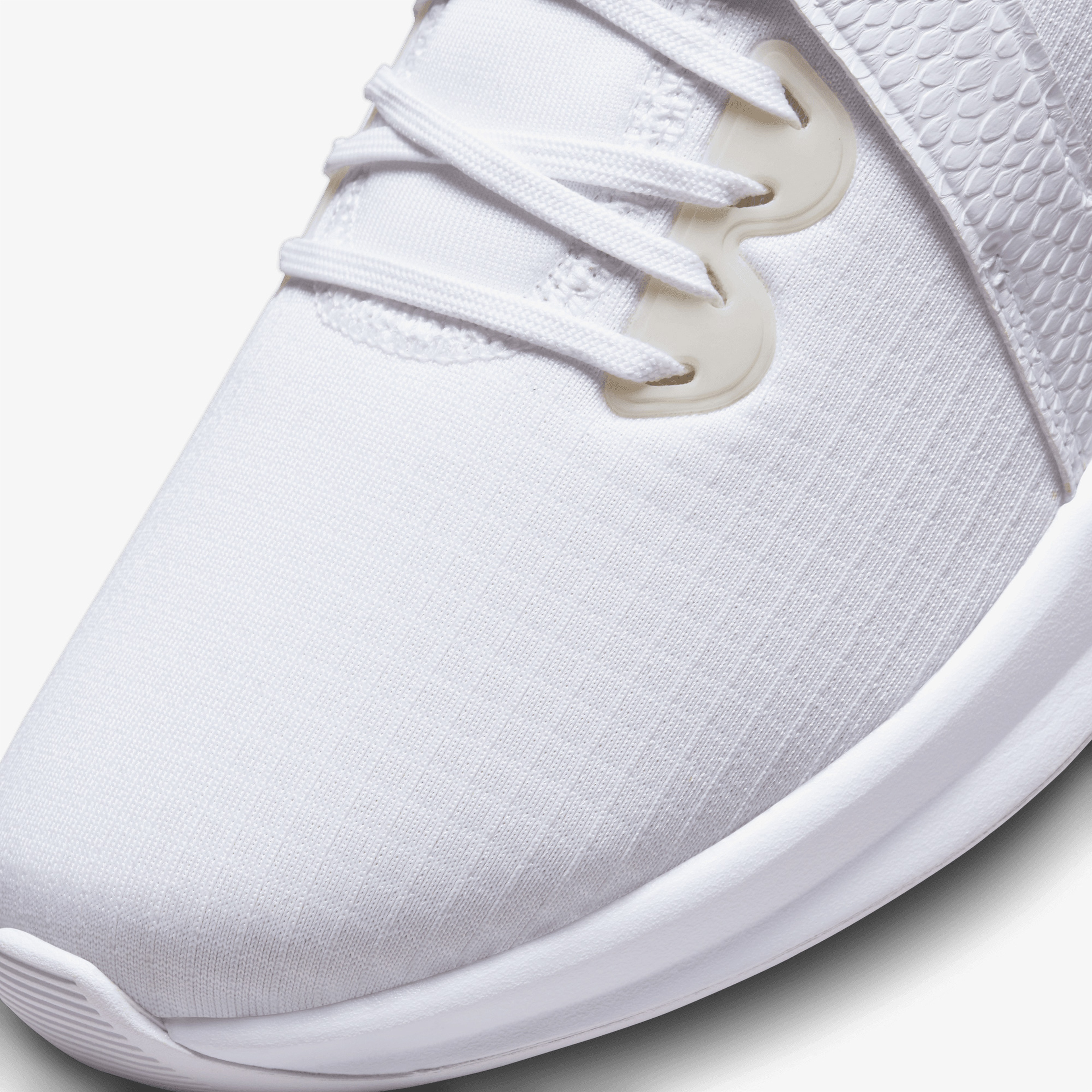 Nike Air Max Bella Tr 5 Kadın Beyaz Spor Ayakkabı