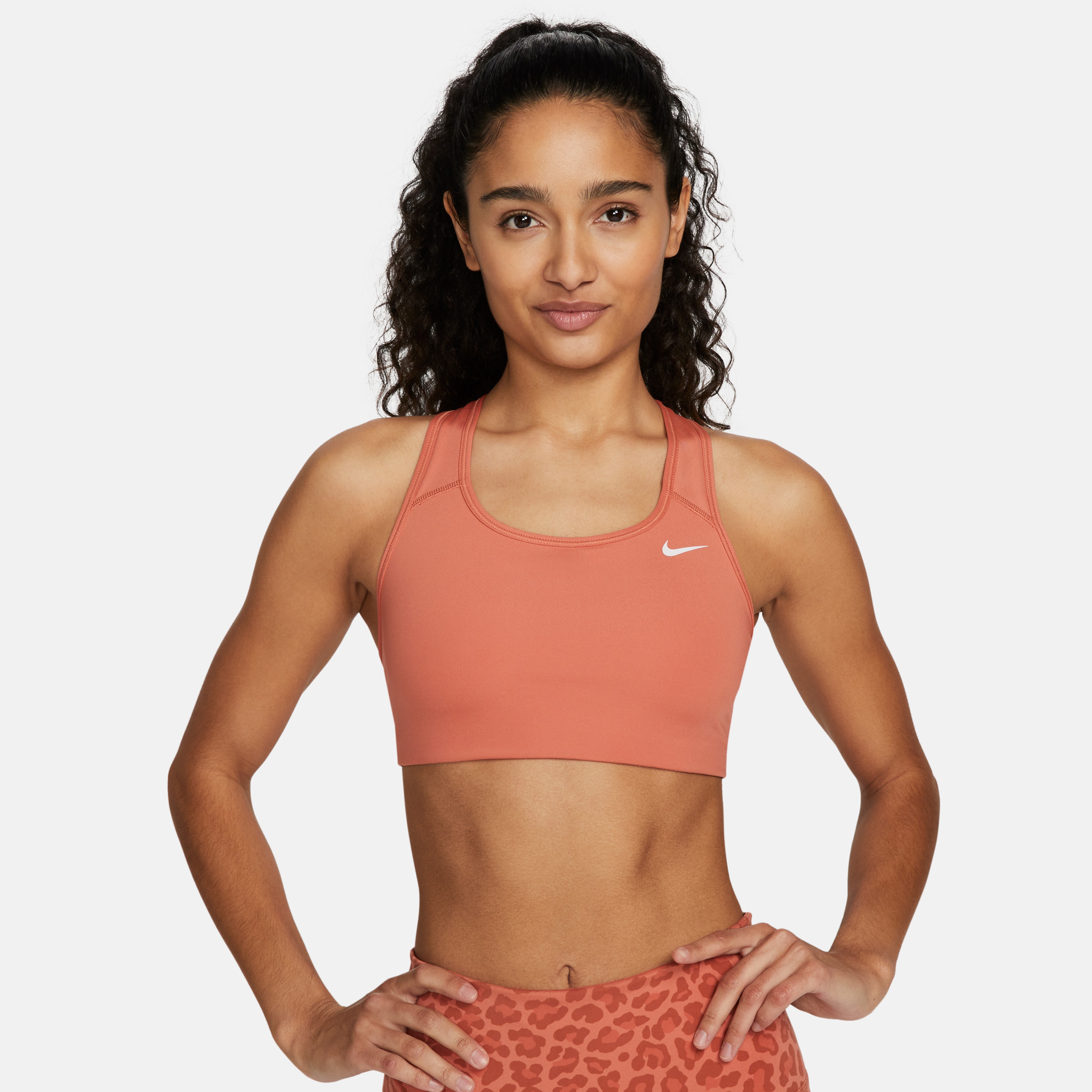 Nike Dri-FIT Swoosh Non-padded Kadın Turuncu Bra