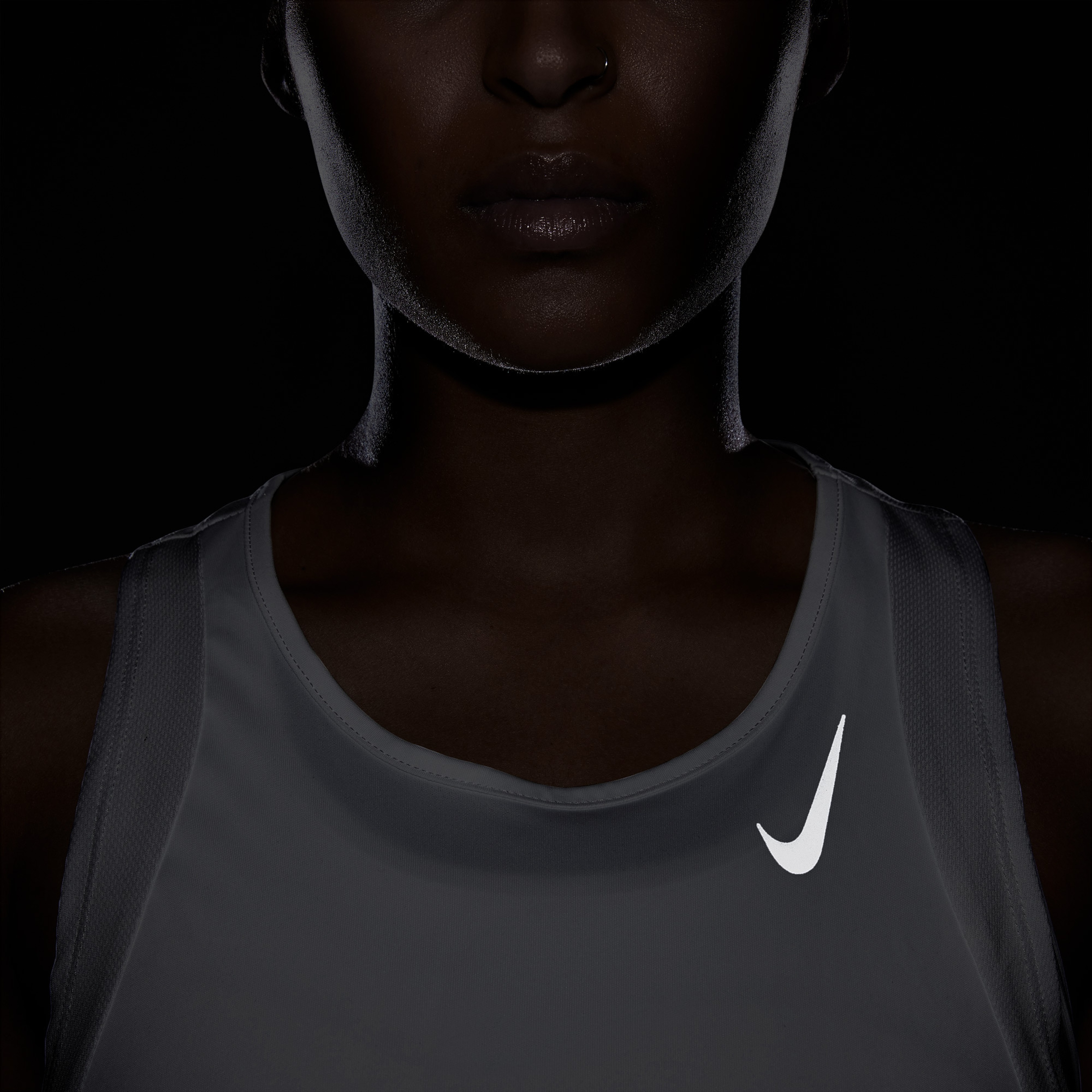 Nike Dri-FIT Race Singlet Kadın Beyaz Atlet