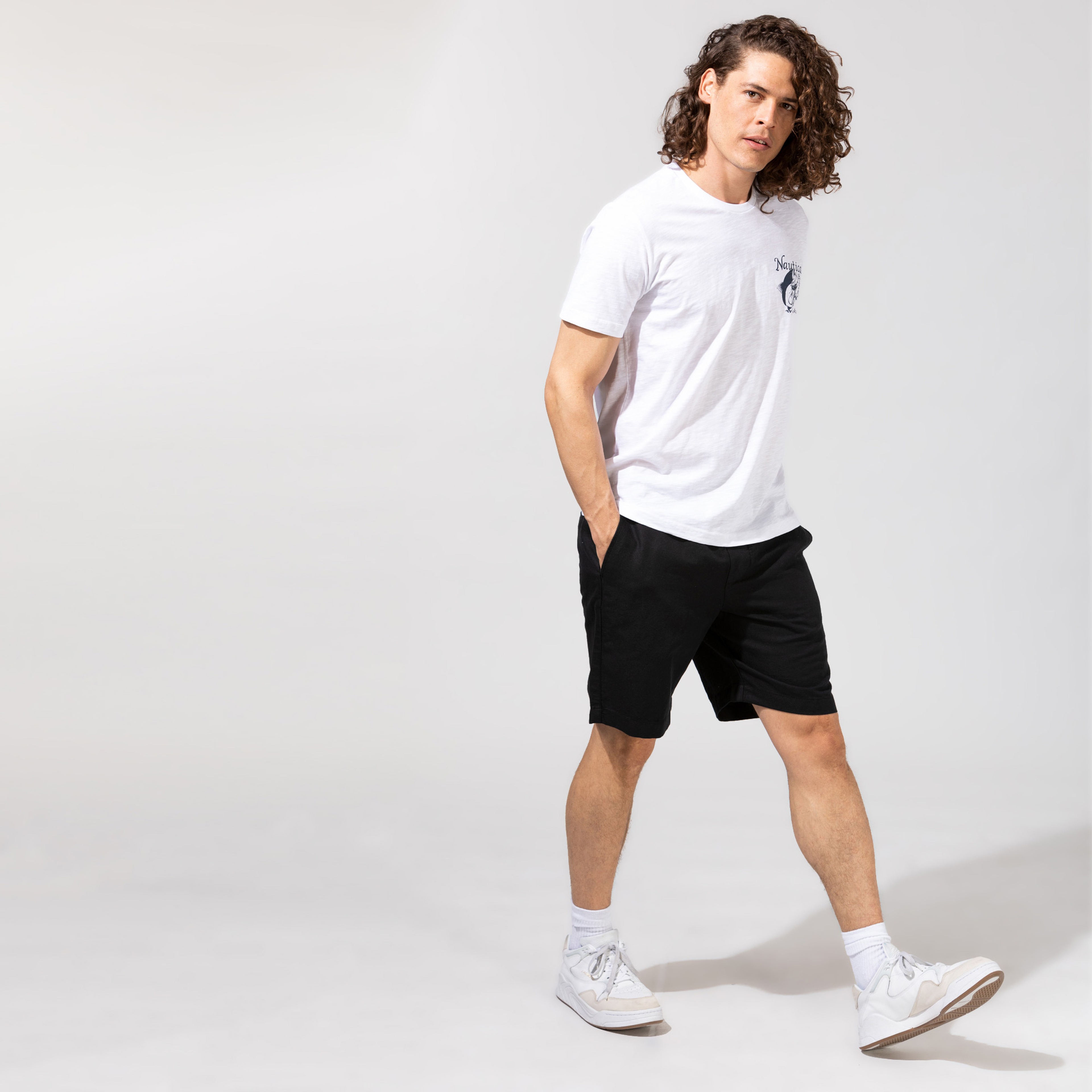 NAUTICA ERKEK SİYAH CLASSIC FIT BERMUDA ŞORT