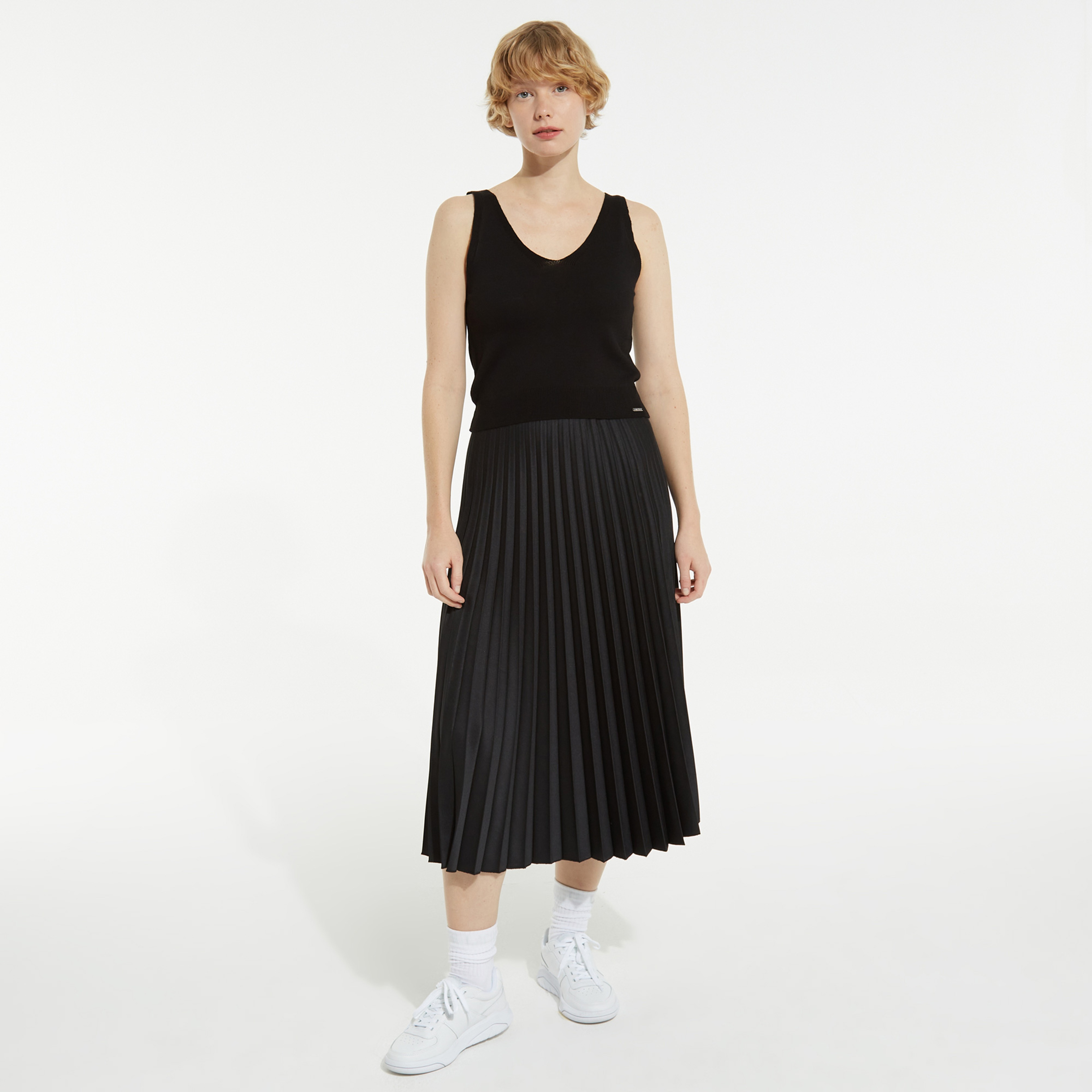 NAUTICA KADIN SİYAH TRİKO KAZAK