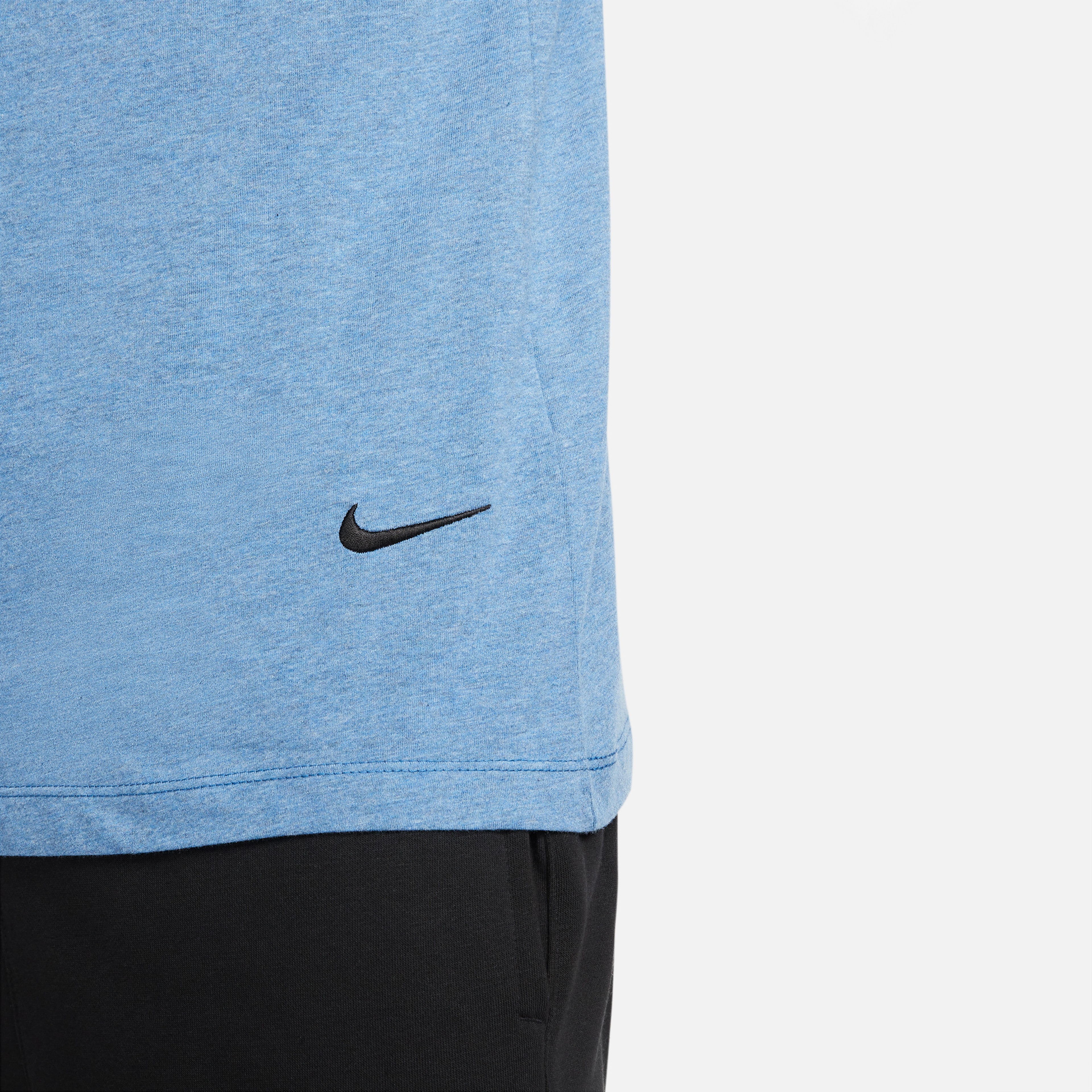 Nike Sportswear Sustainability Erkek Mavi T-Shirt