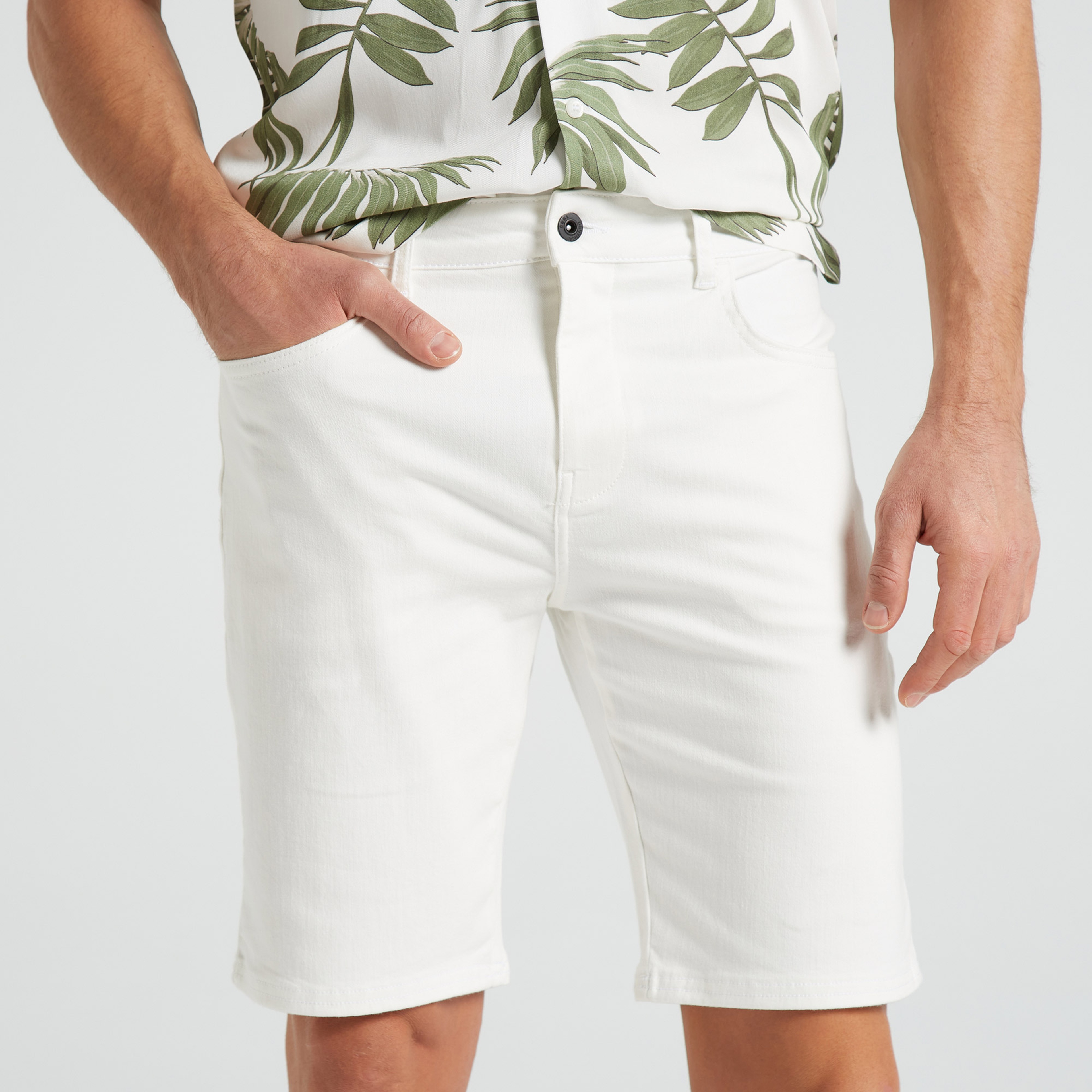 NAUTICA ERKEK BEYAZ SLIM FIT BERMUDA ŞORT