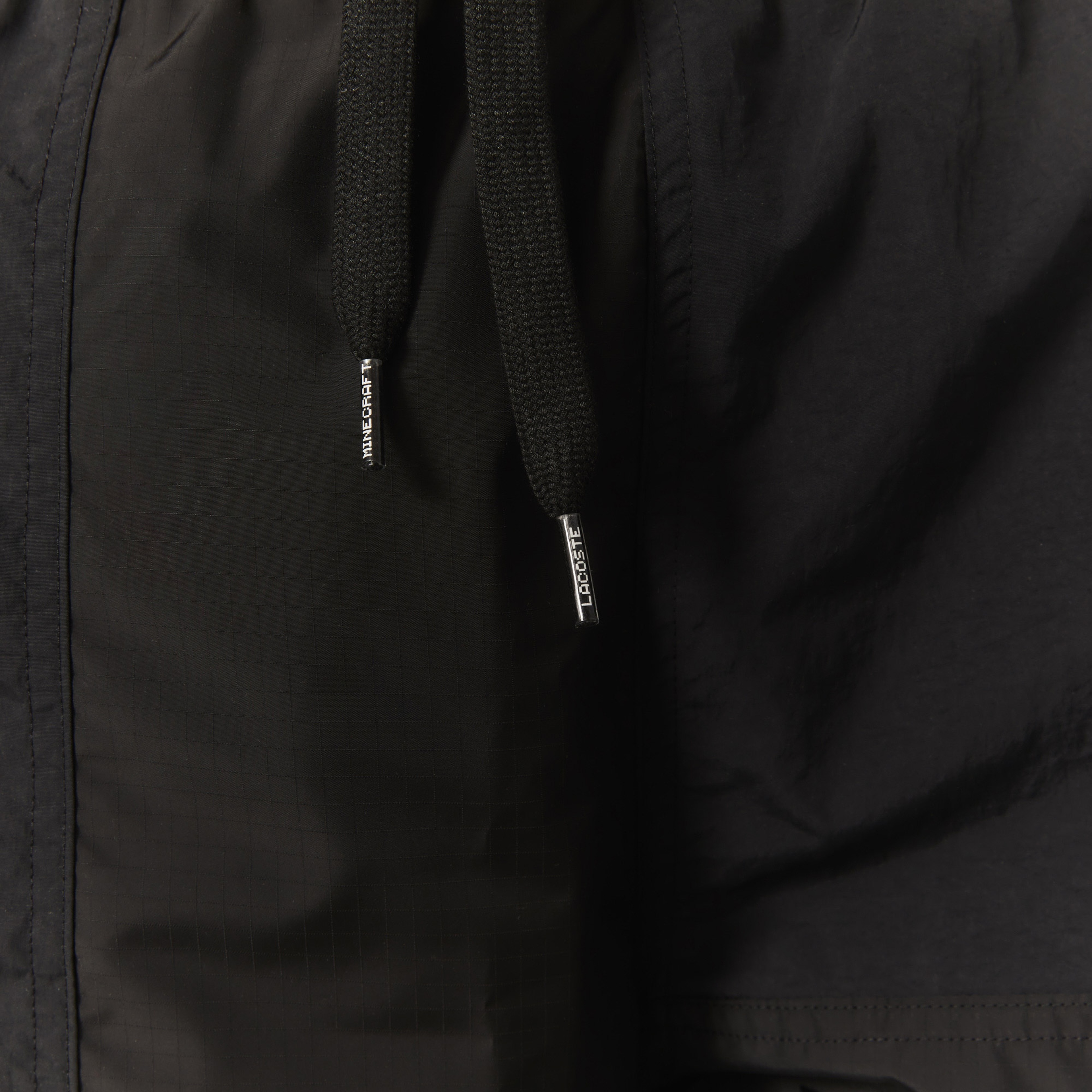 Lacoste L!VE x Minecraft Unisex Regular Fit Baskılı Siyah Şort