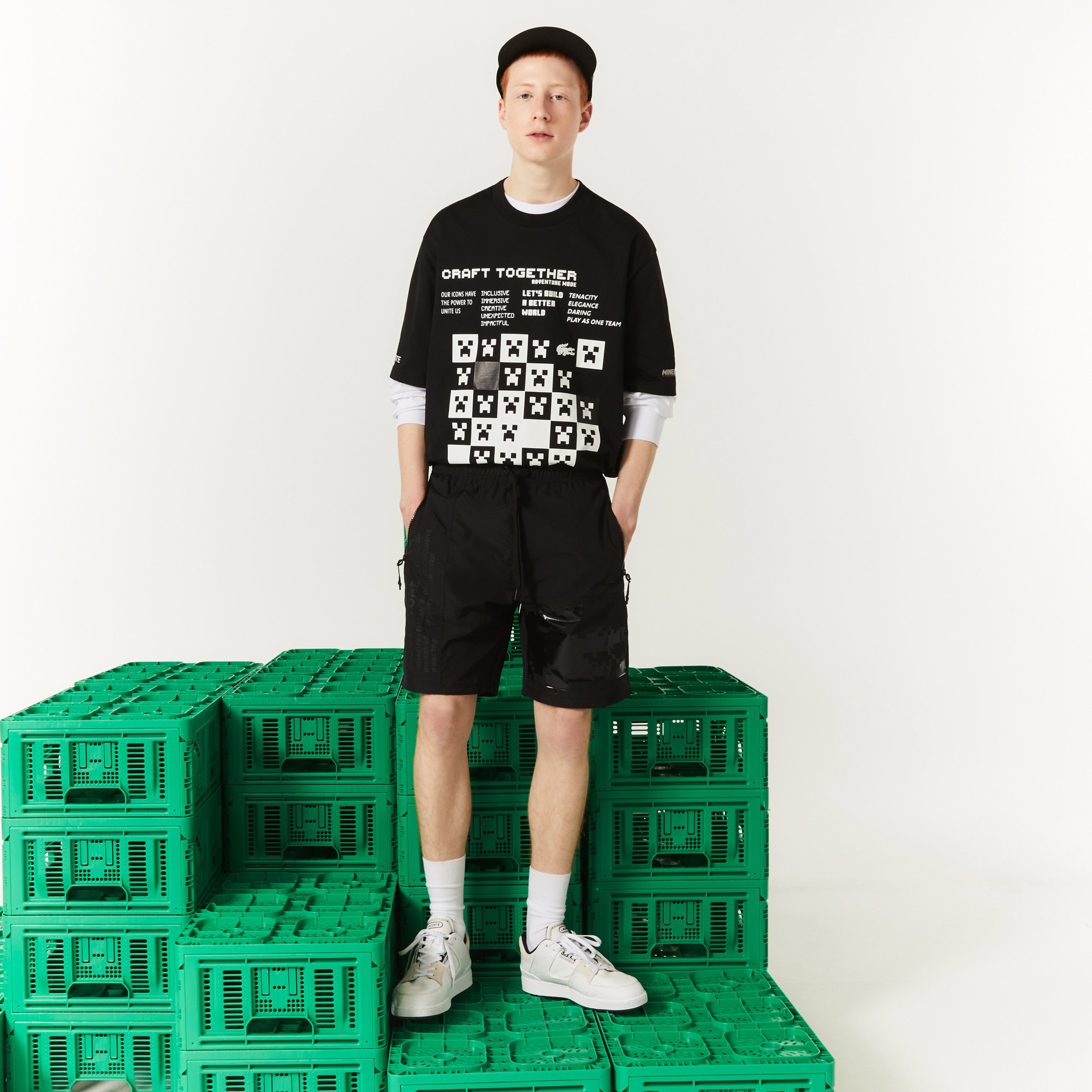 Lacoste L!VE x Minecraft Unisex Regular Fit Baskılı Siyah Şort