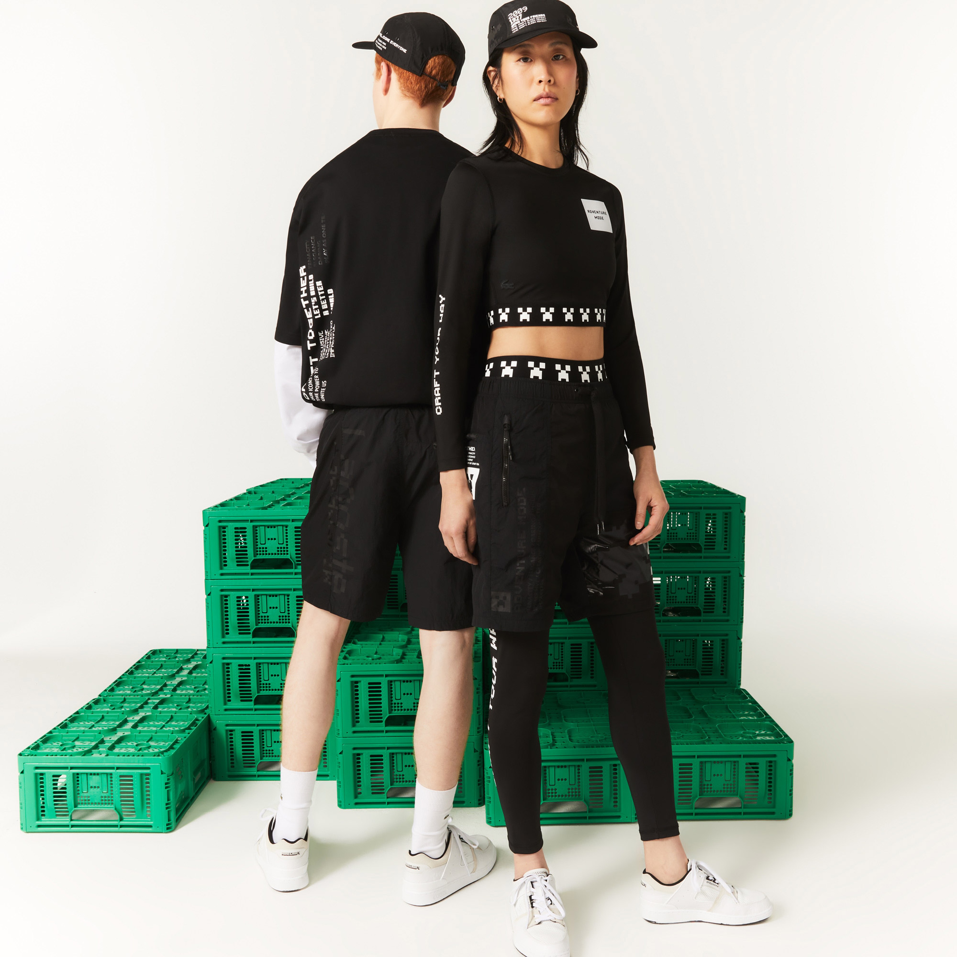 Lacoste L!VE x Minecraft Unisex Regular Fit Baskılı Siyah Şort