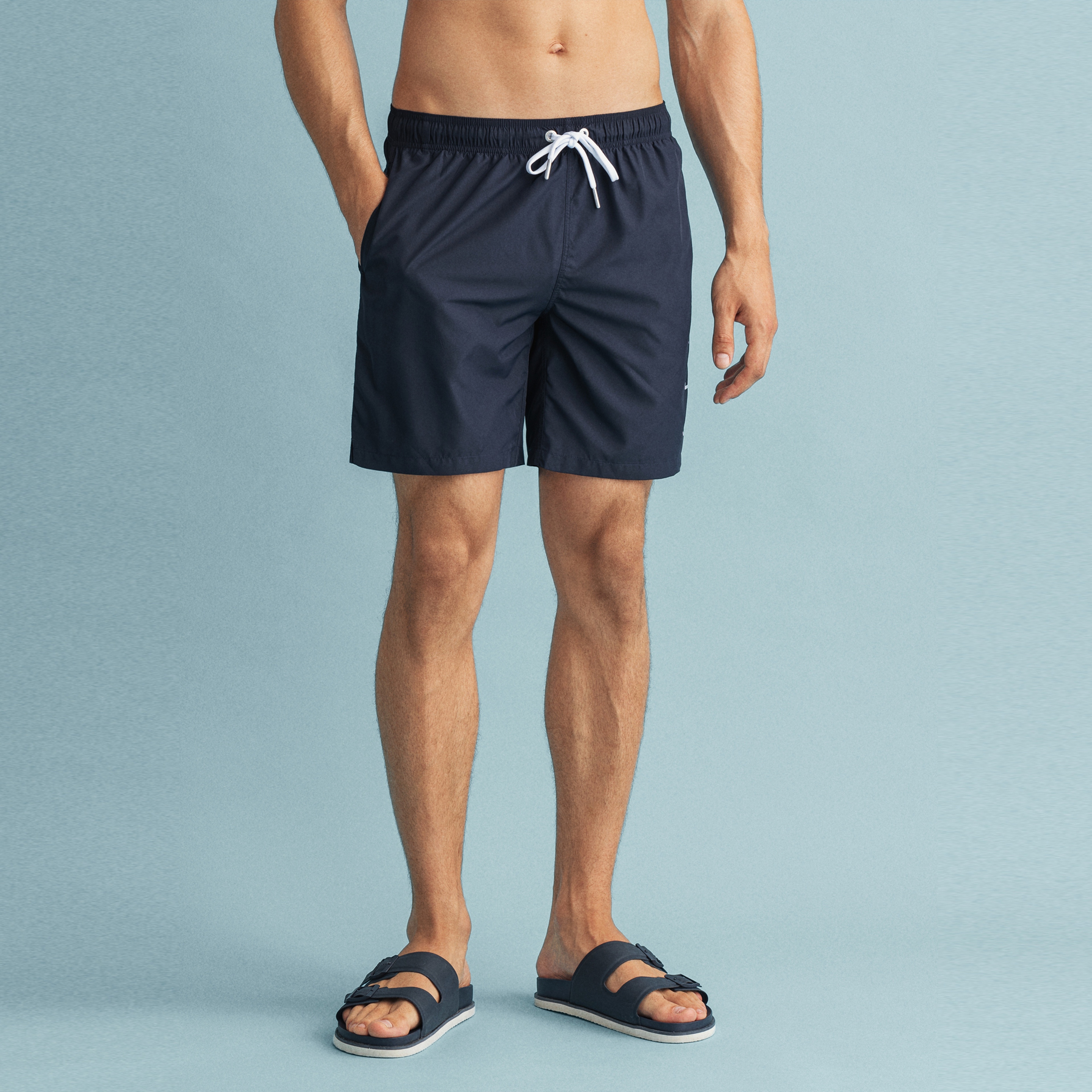 GANT Erkek Lacivert Logolu Mayo Şort