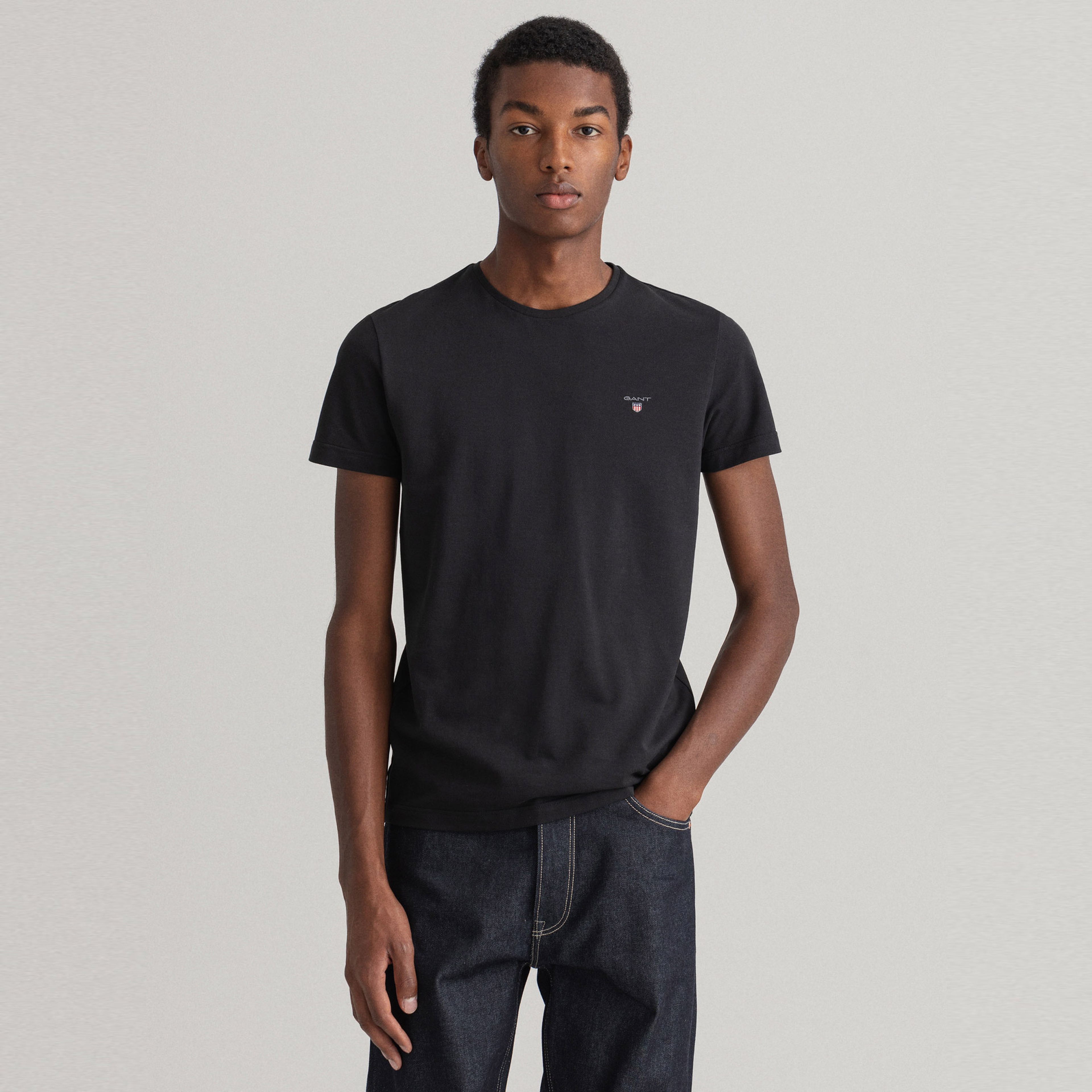 GANT Erkek Siyah Regular Fit Bisiklet Yaka T-shirt