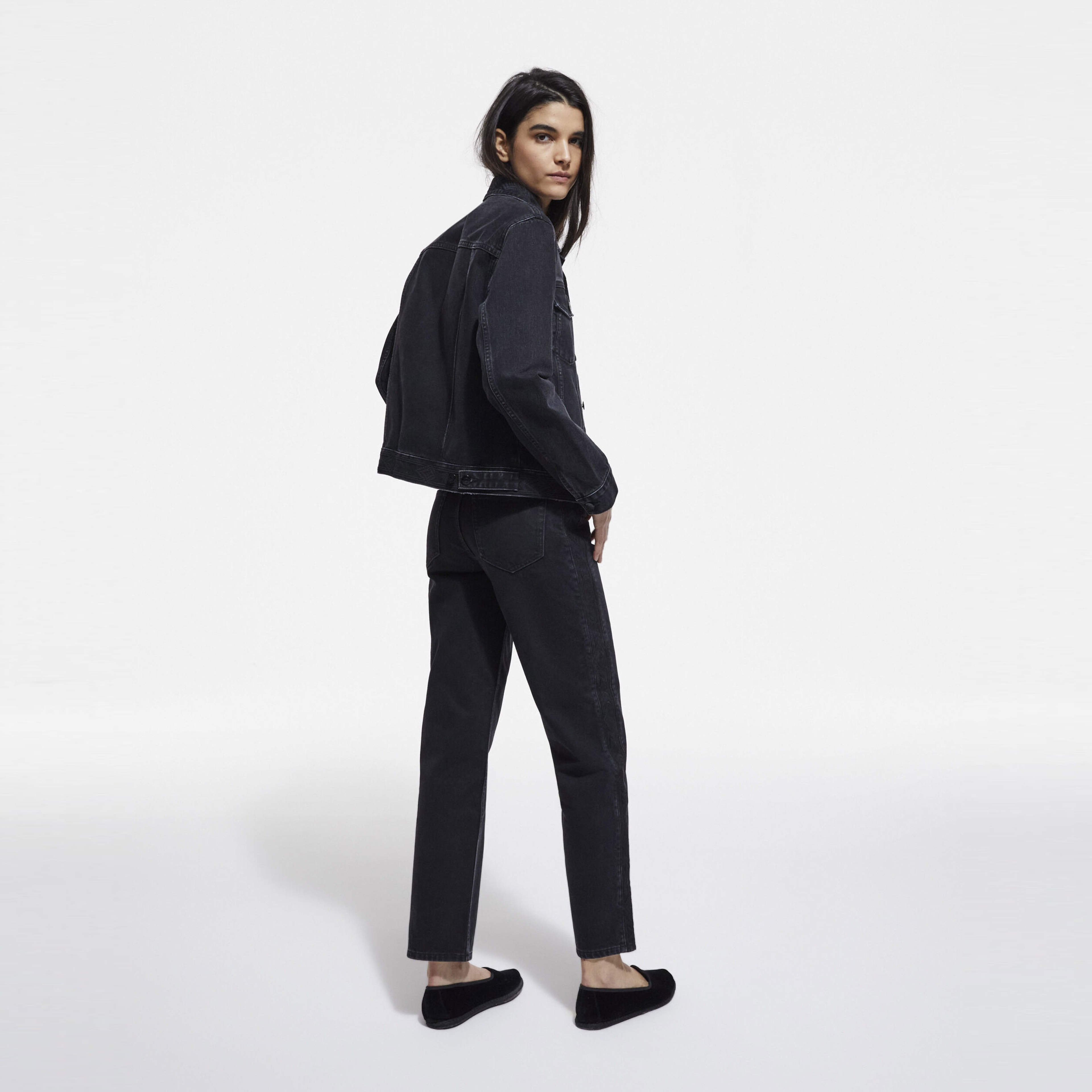 KADIN SİYAH KOT CEKET