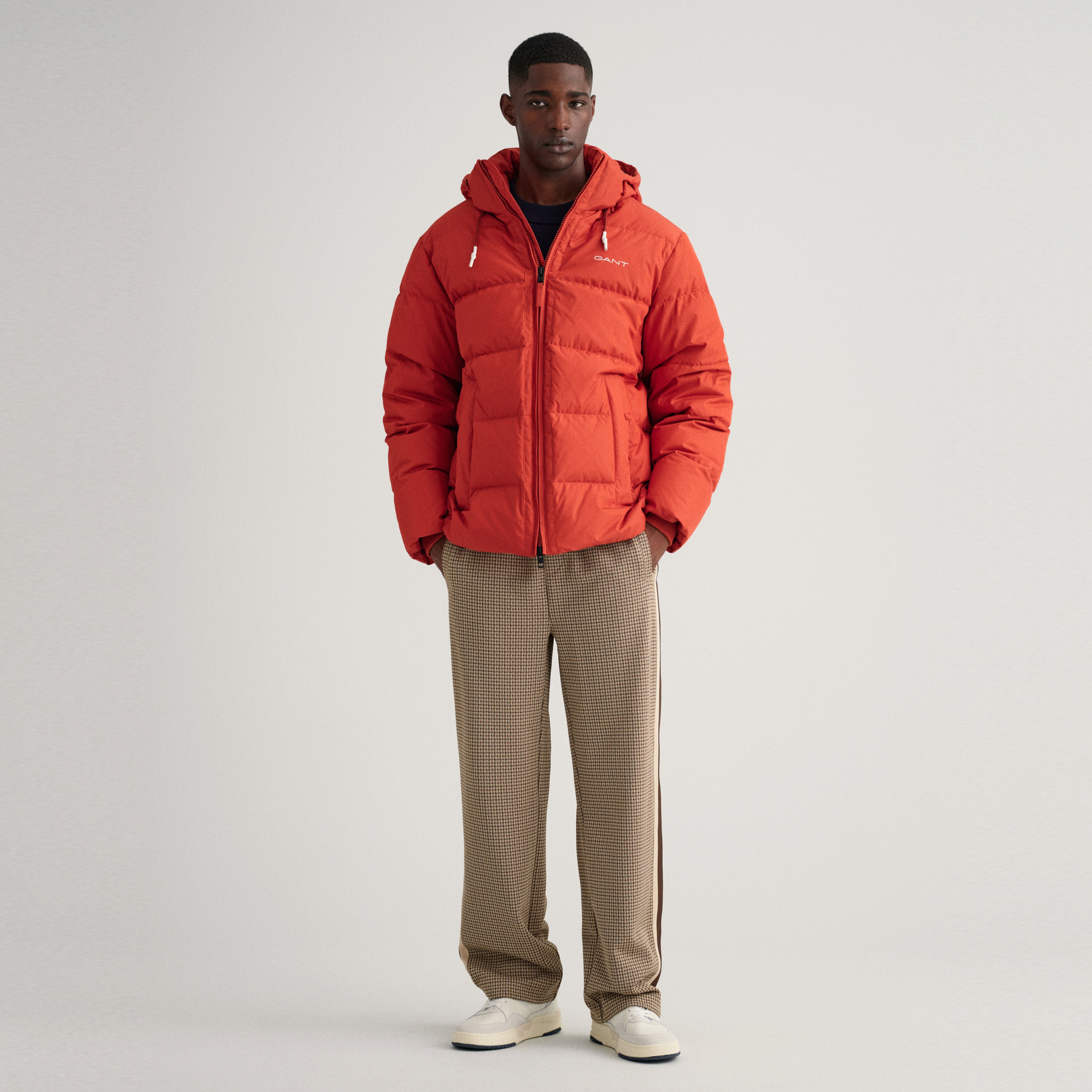 Gant Erkek Kırmızı Regular Fit Kapüşonlu Logolu Mont