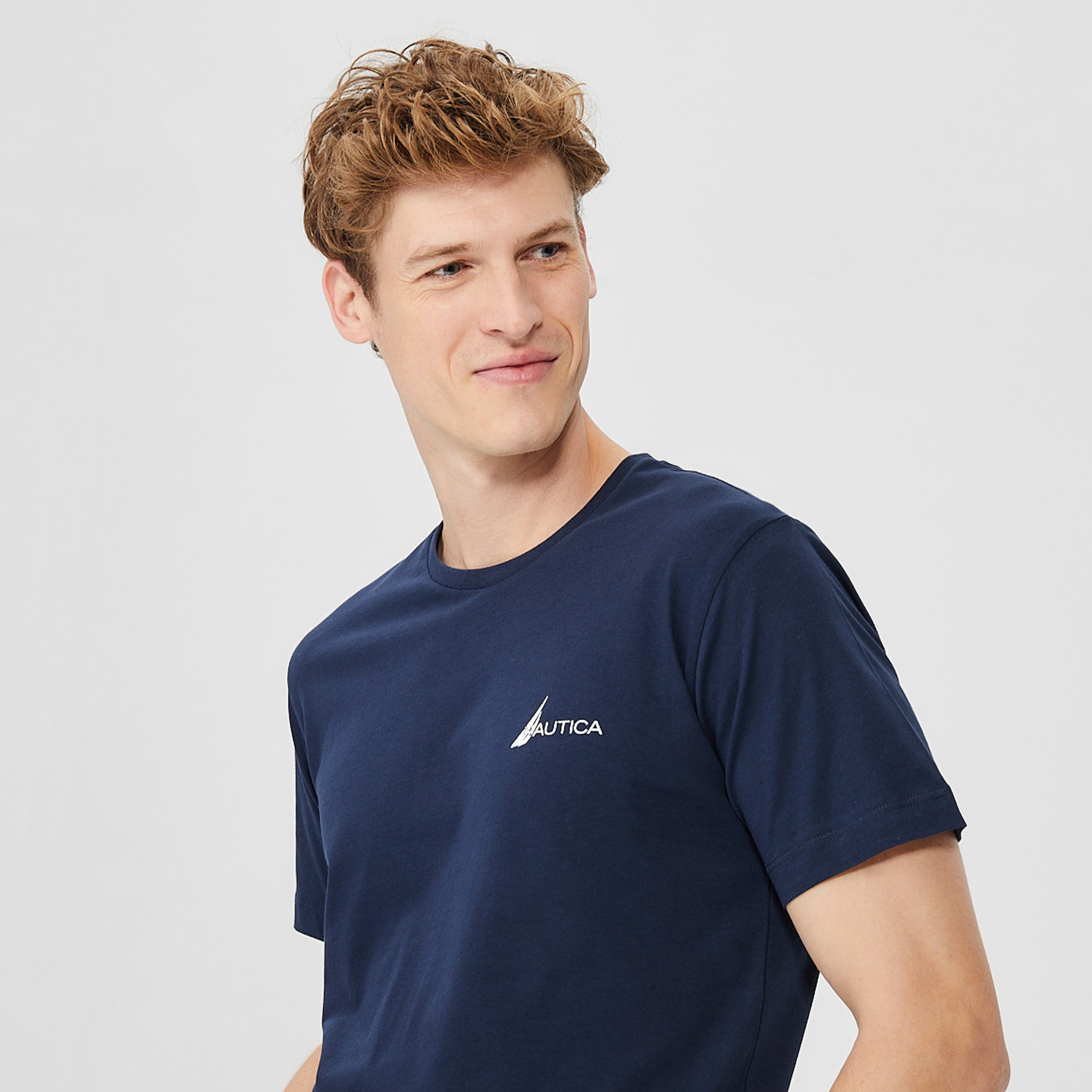 Nautica Erkek Lacivert Standart Fit T-Shirt