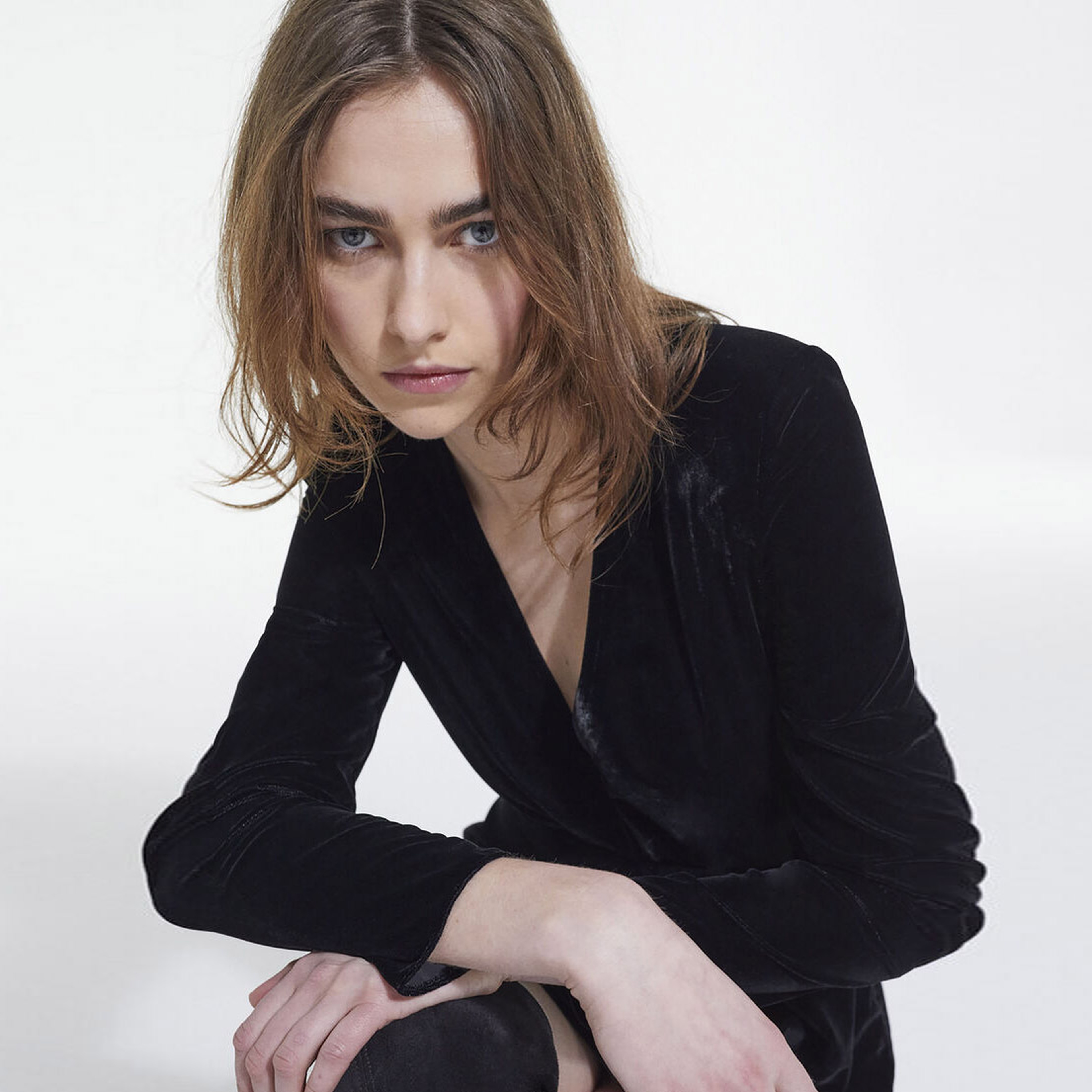 KADIN SİYAH ELBİSE