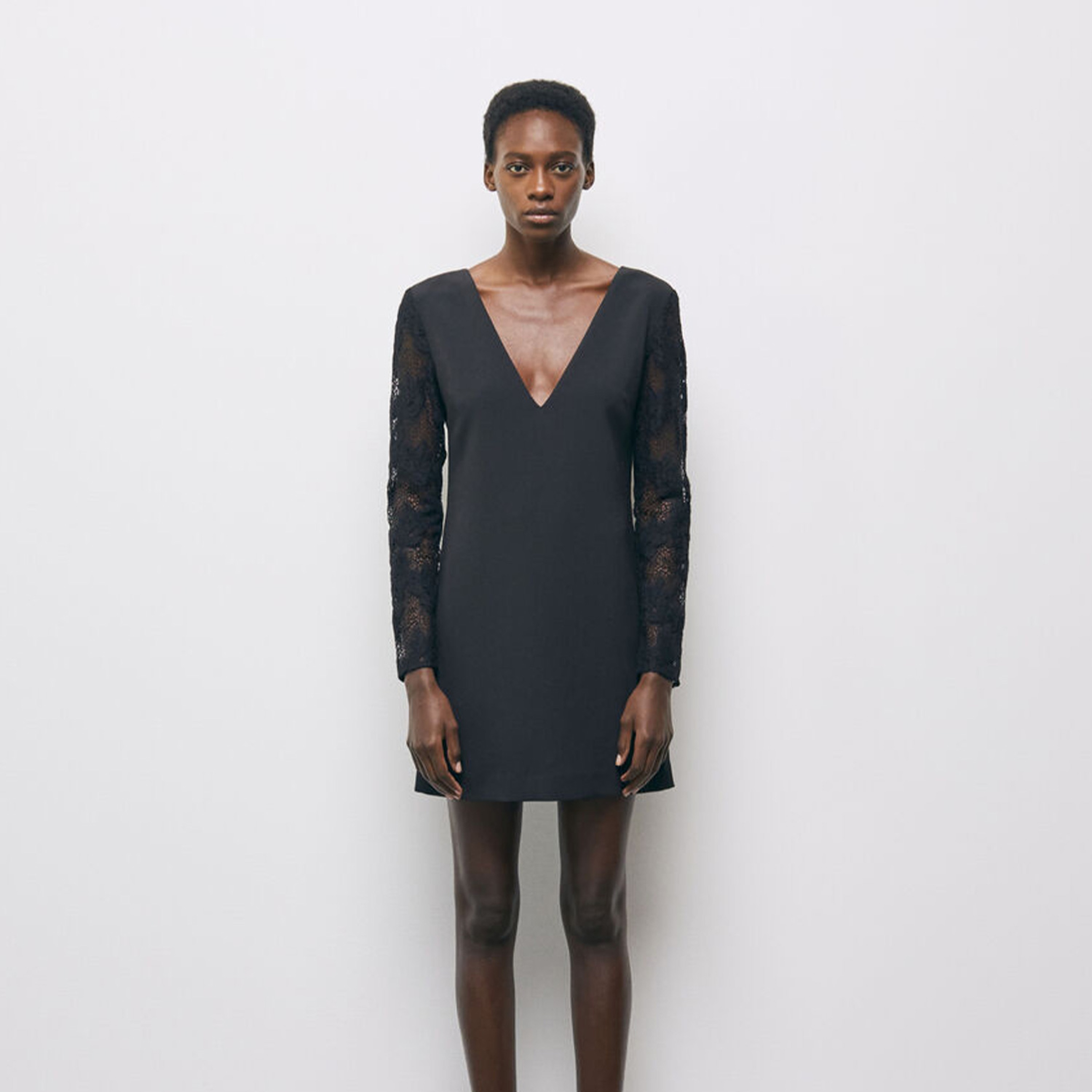 KADIN SİYAH ELBİSE