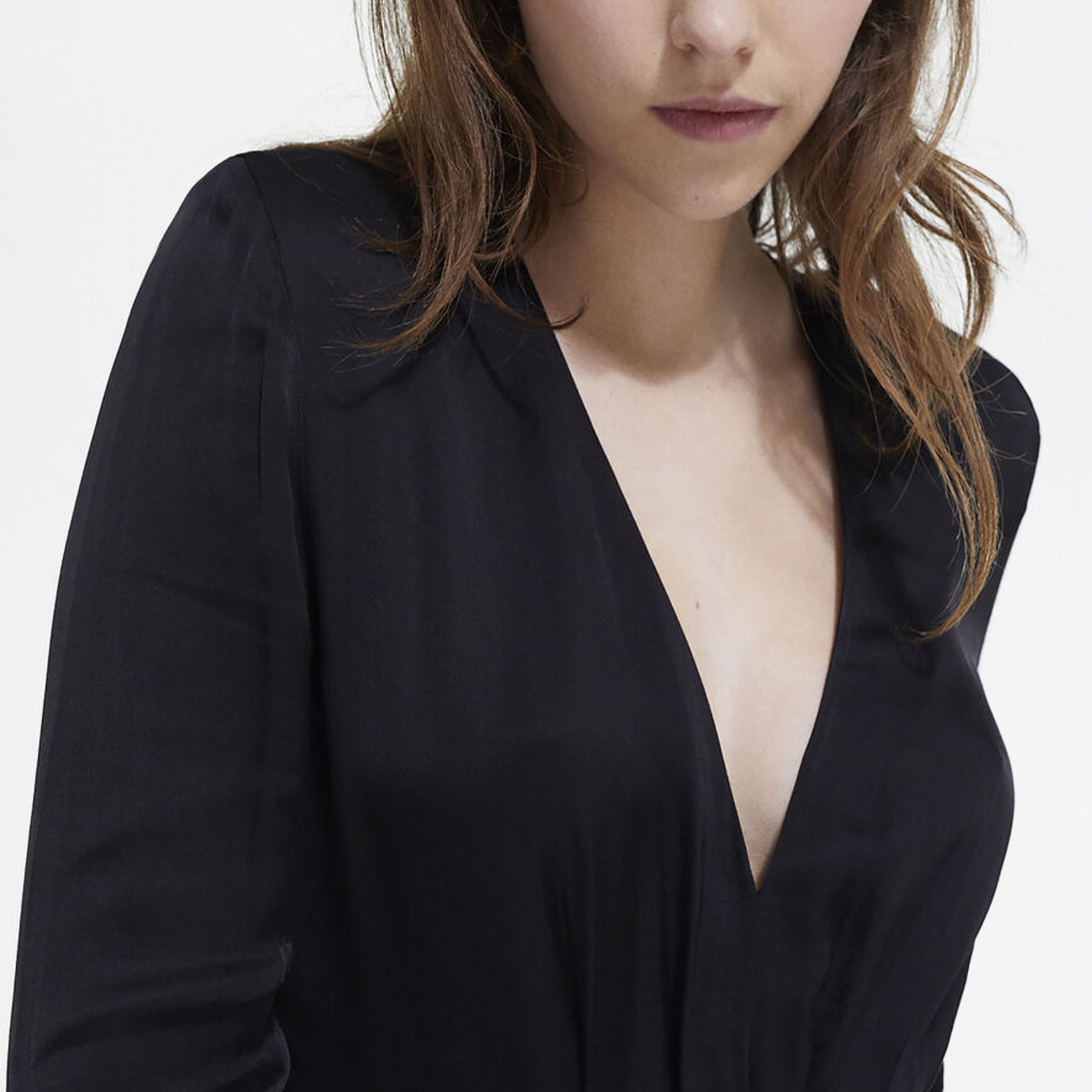 KADIN SİYAH ELBİSE