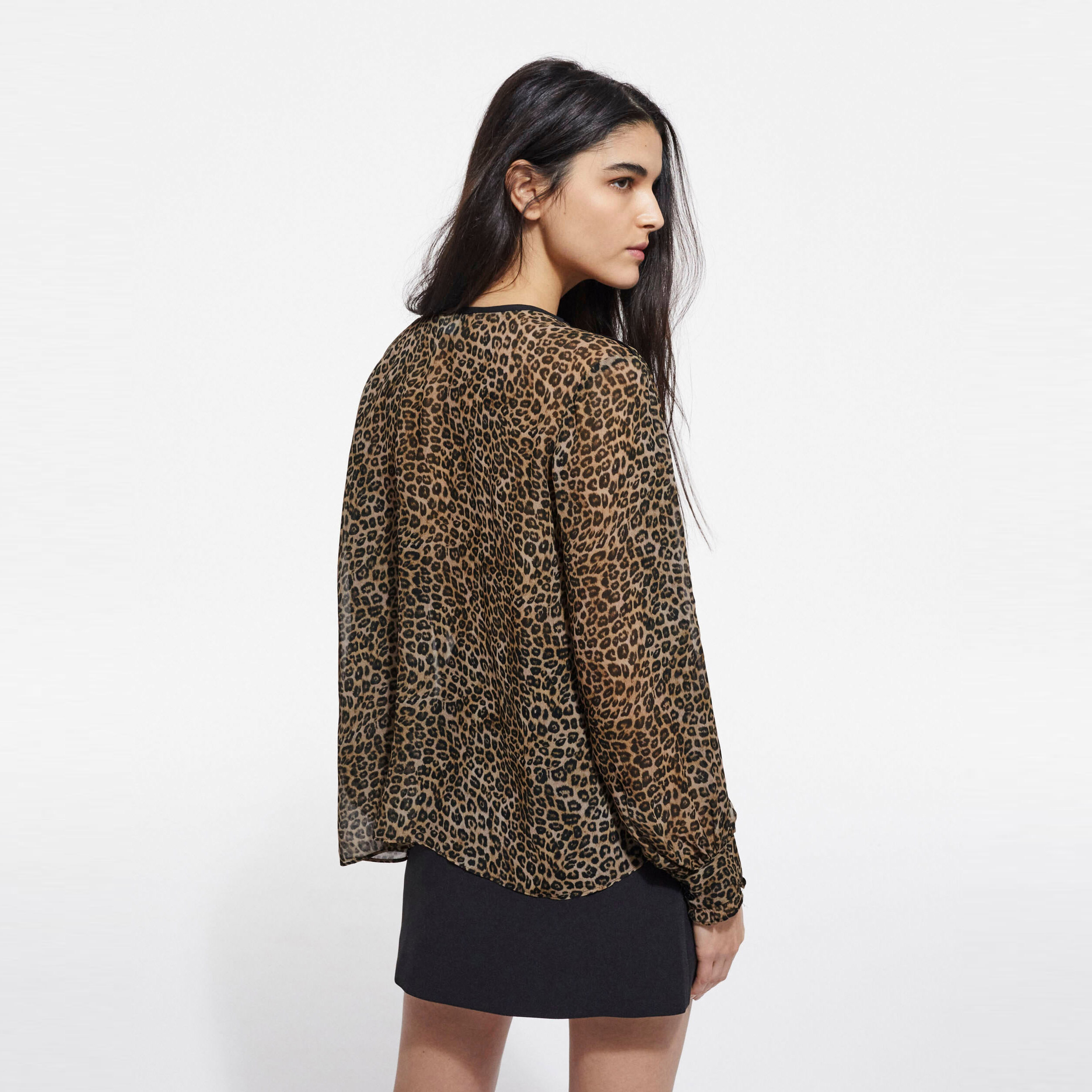 KADIN LEOPAR DESENLİ BLUZ