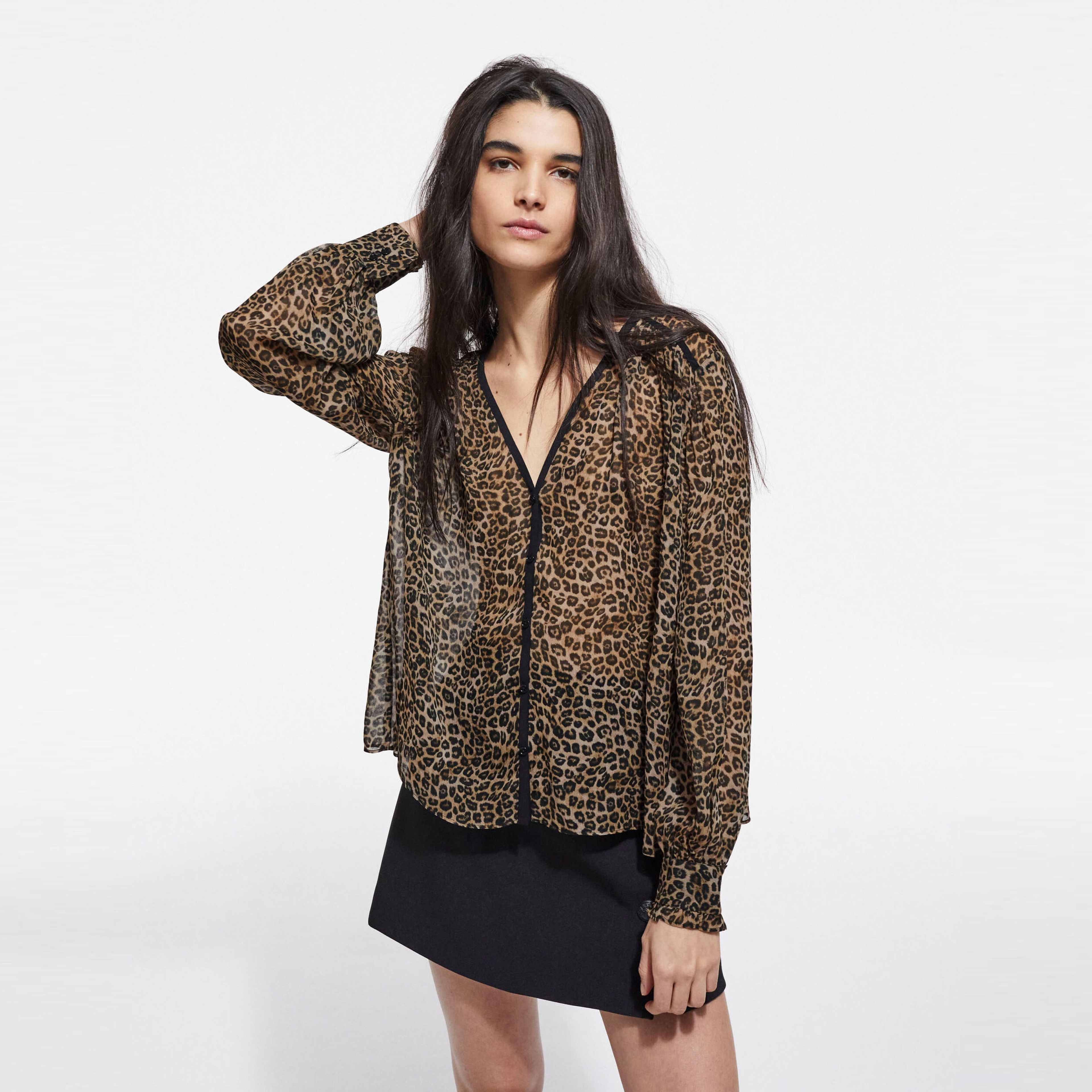 KADIN LEOPAR DESENLİ BLUZ