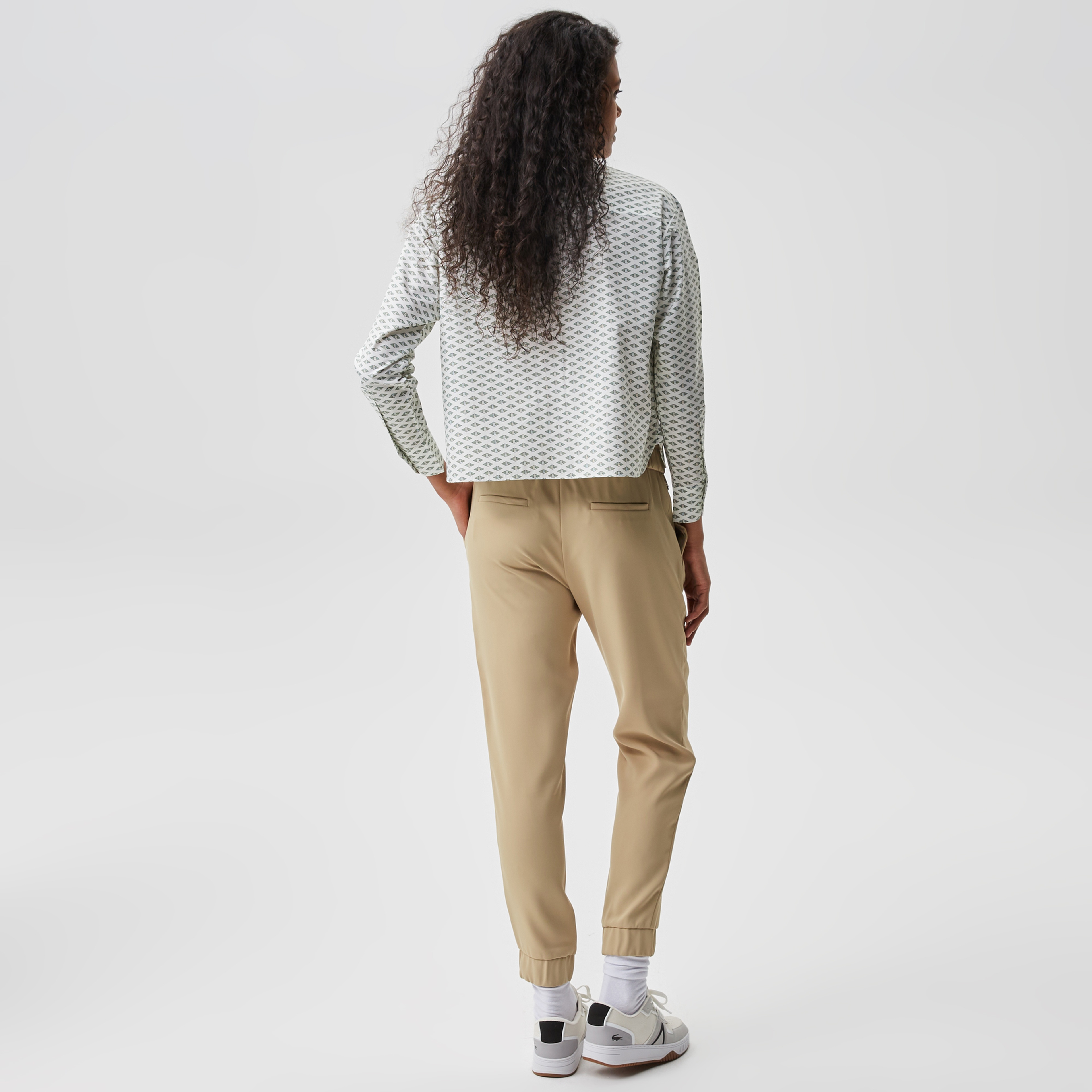 Kadın Tapered Fit Bej Pantolon