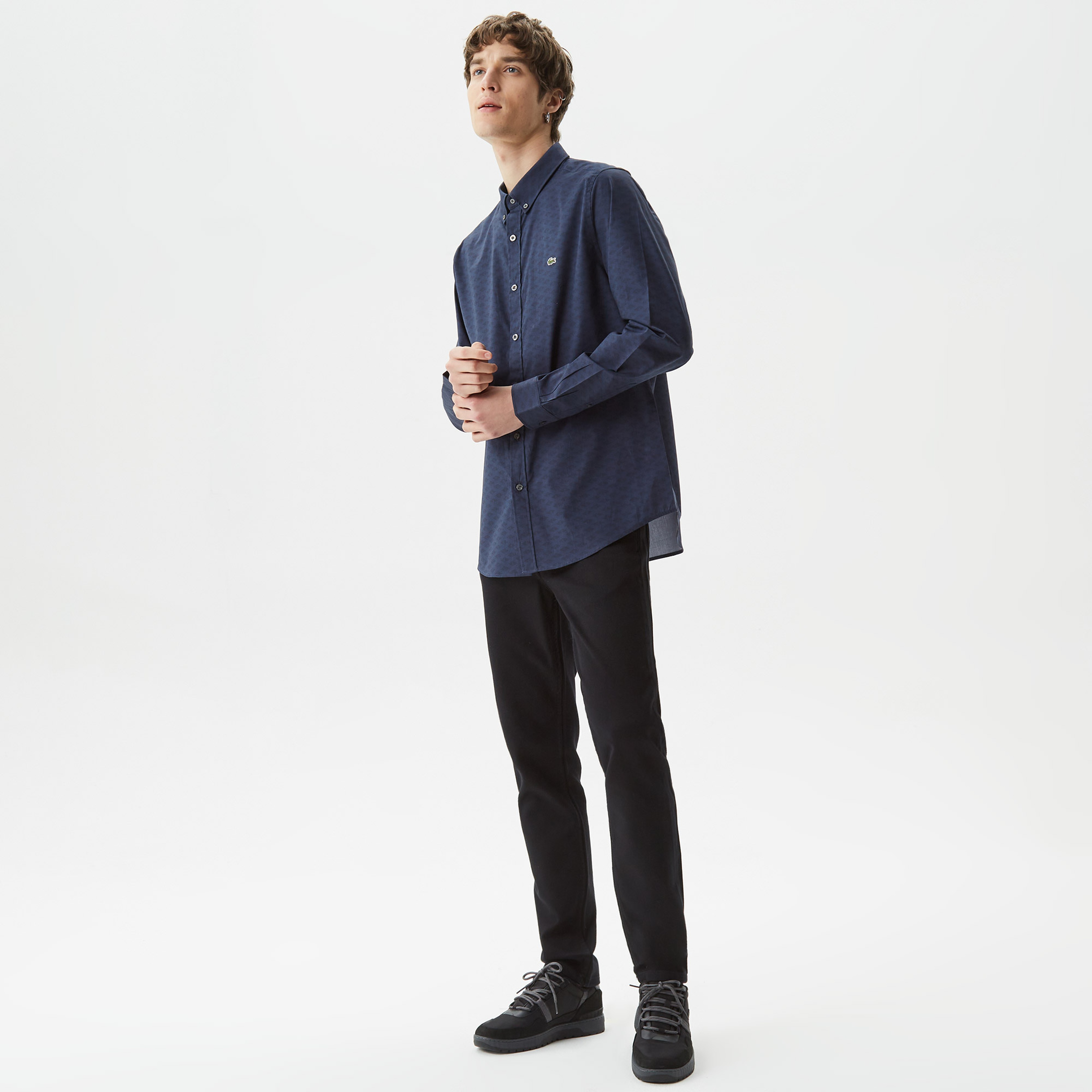 Erkek Slim Fit Düğmeli Yaka Monogram Lacivert Gömlek