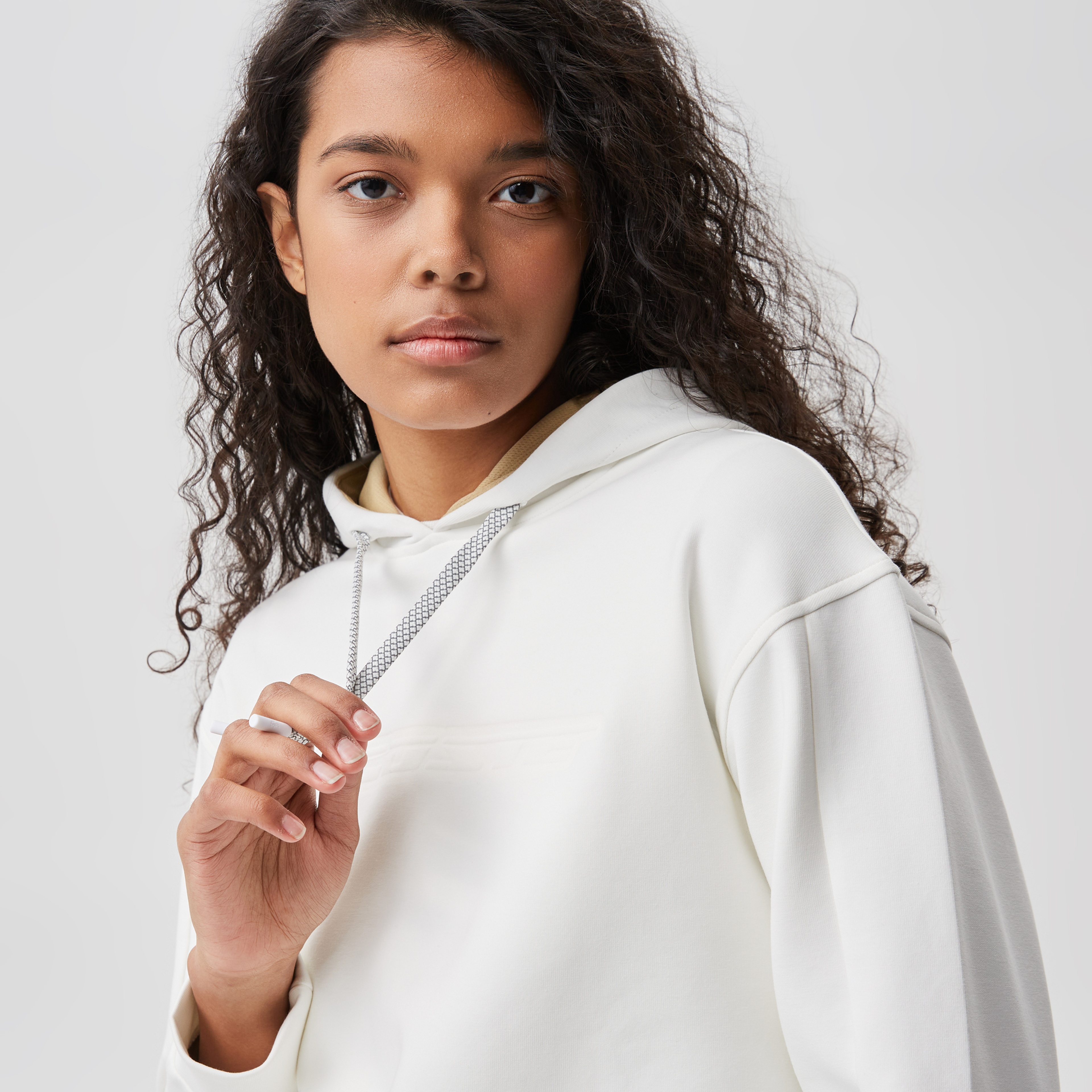 Kadın Loose Fit Kapüşonlu Baskılı Beyaz Sweatshirt