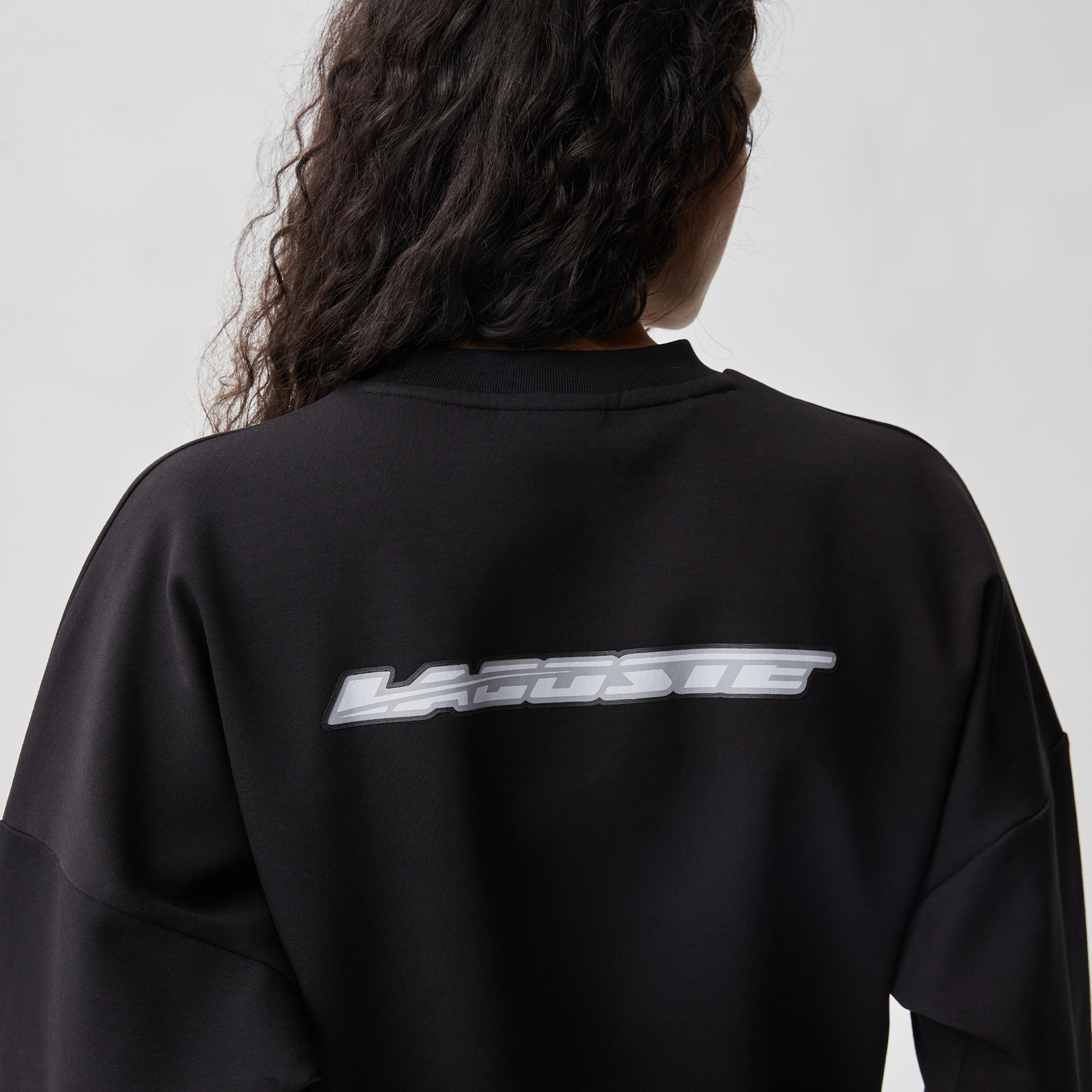 Kadın Regular Fit Bisiklet Yaka Baskılı Siyah Sweatshirt